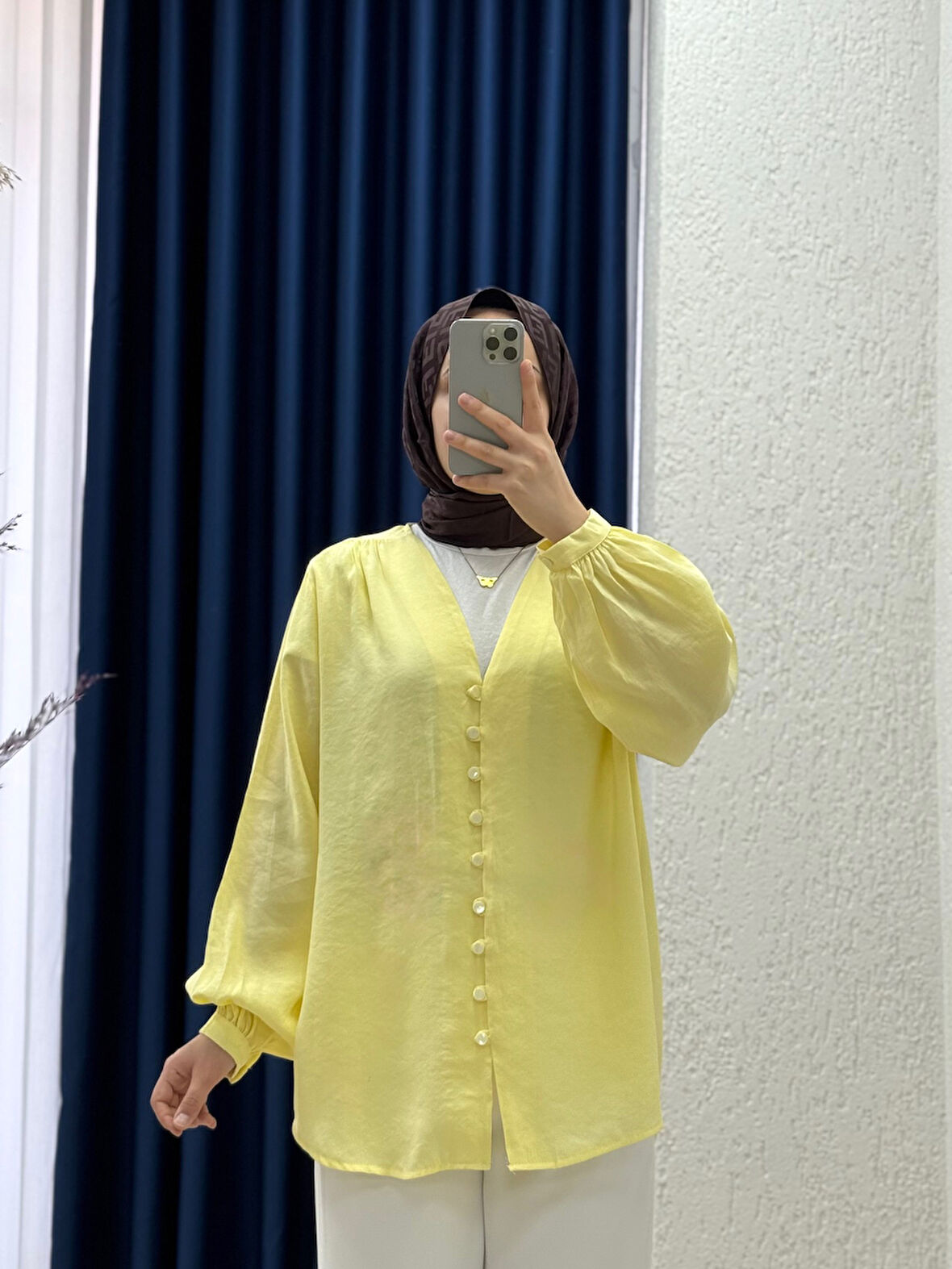 Zaryla V Yaka Boydan Düğmeli Pes Modal Gömlek-NL361 Sarı