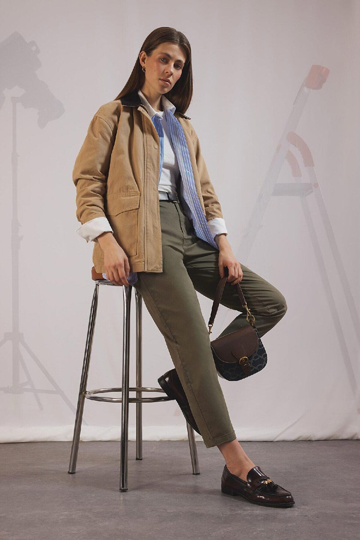 DeFacto Carrot Fit Kemerli Gabardin Pantolon Cepli Yüksek Bel Düz Paça D7413AX24AUKH260