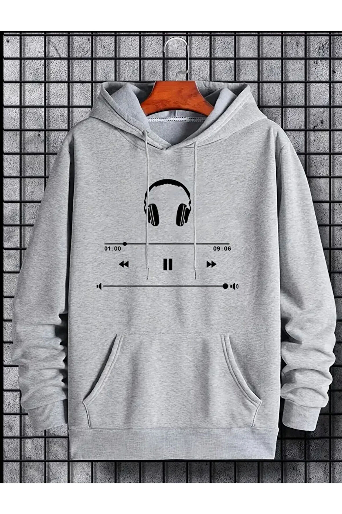 Kulaklık Baskılı Kapüşonlu Cepli Sweatshirt