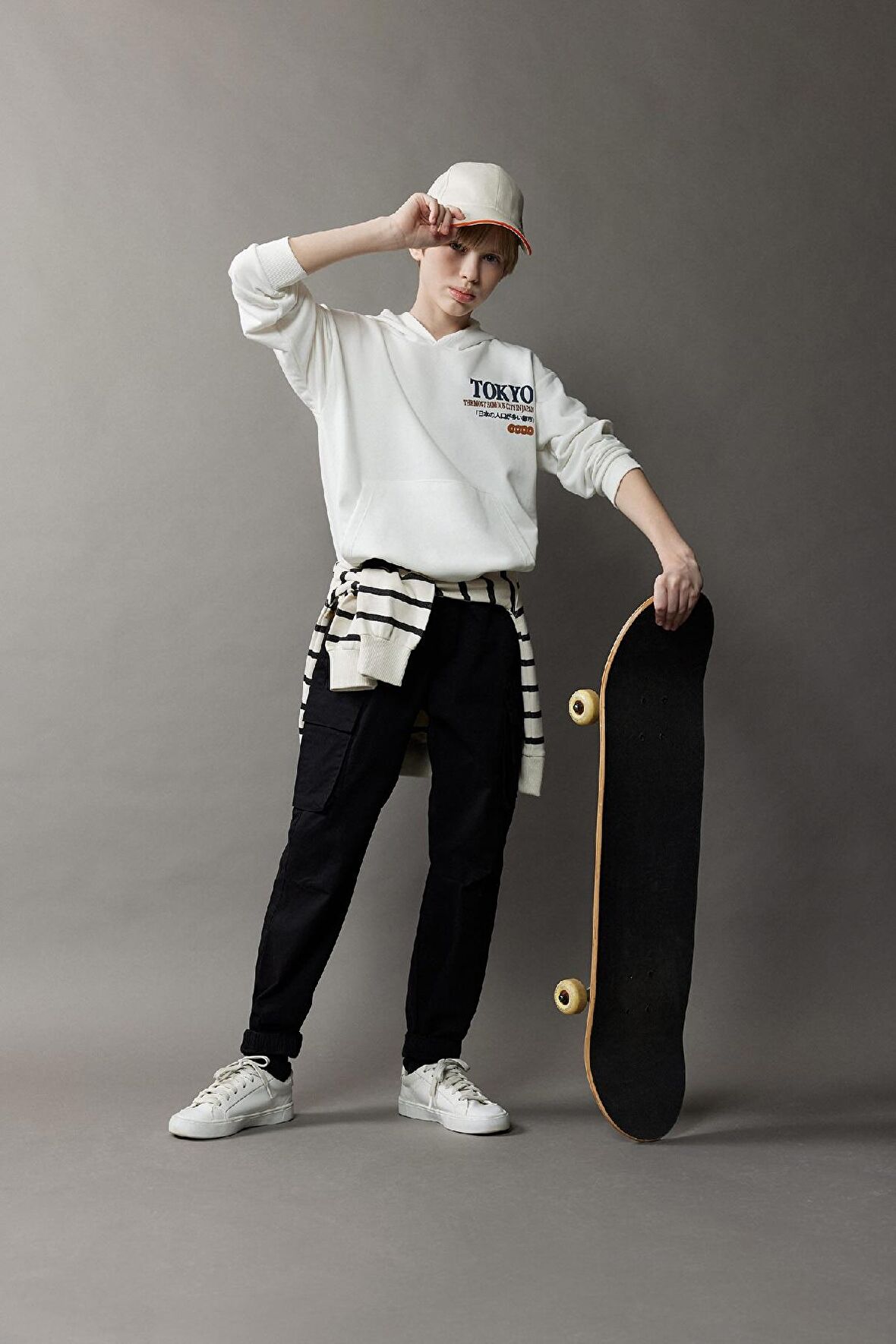 DeFacto Erkek Çocuk Kargo Jogger Standart Paça Gabardin Pantolon D6313A825SPBK27