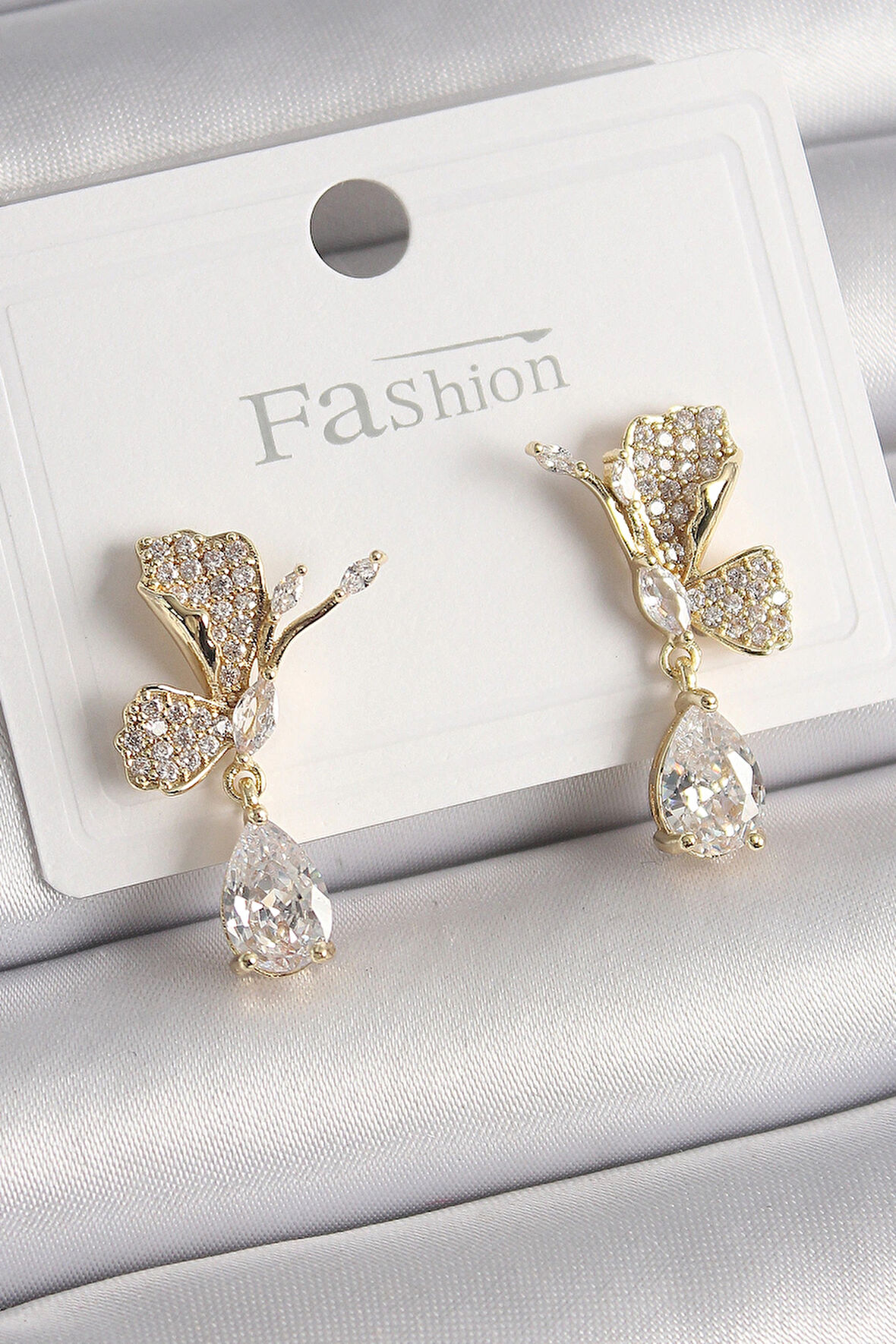 Dodes Dodes Pirinç Gold Renk Zirkon Taşlı Turna Kuşu Model Sallantı Detay Kadın Küpe TG27BKP9919