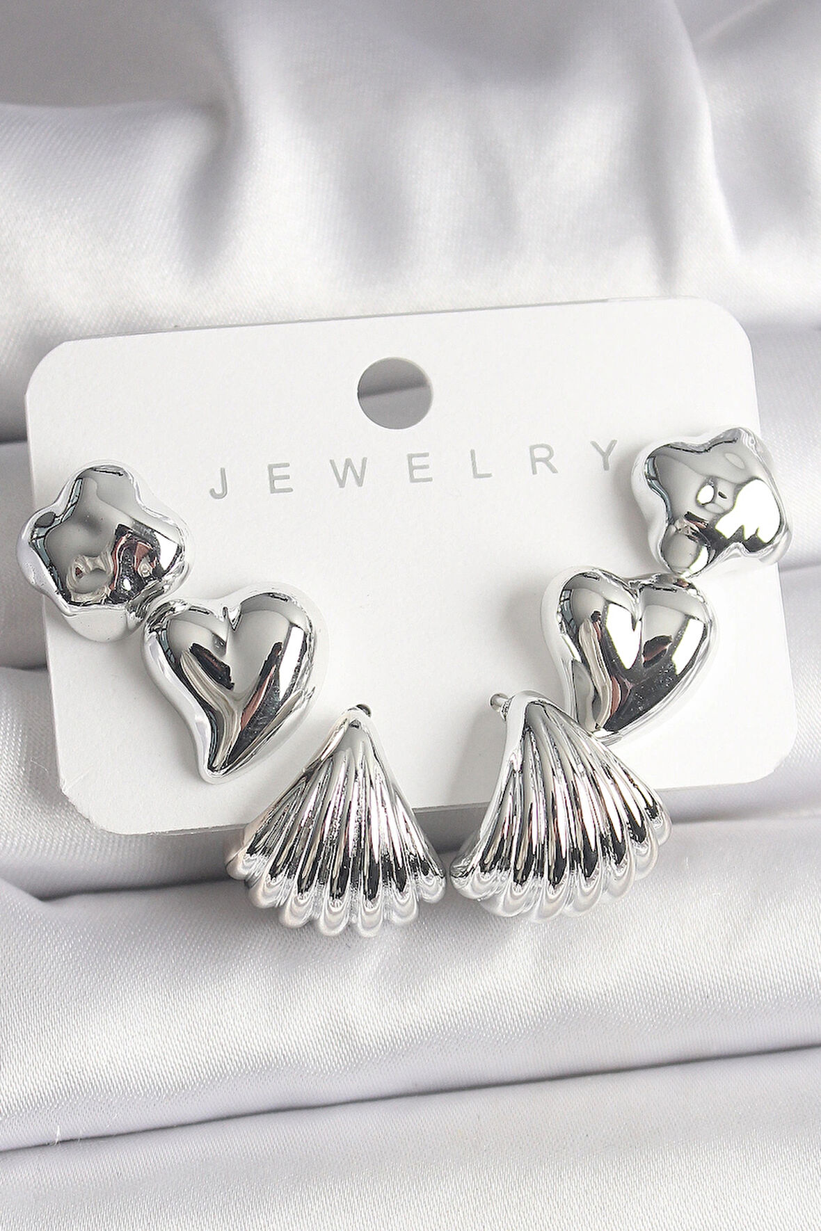 Dodes Dodes Gümüş Renk Yonca Kalp Deniz Kabuğu Figür CCB Kadın Küpe Seti TG27BKP10021