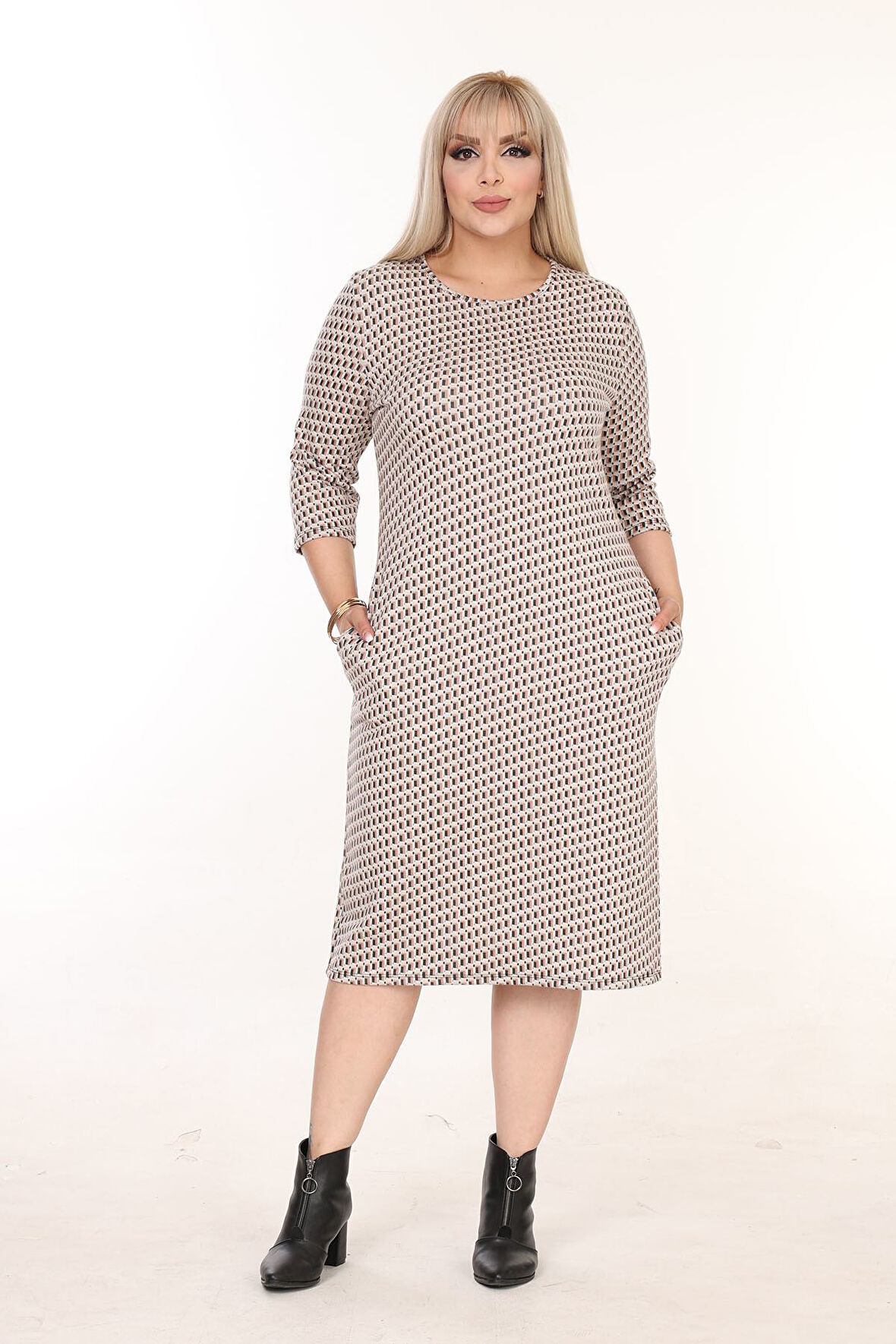 Çift Cepli Kışlık Büyük Beden Elbise 1E-2601