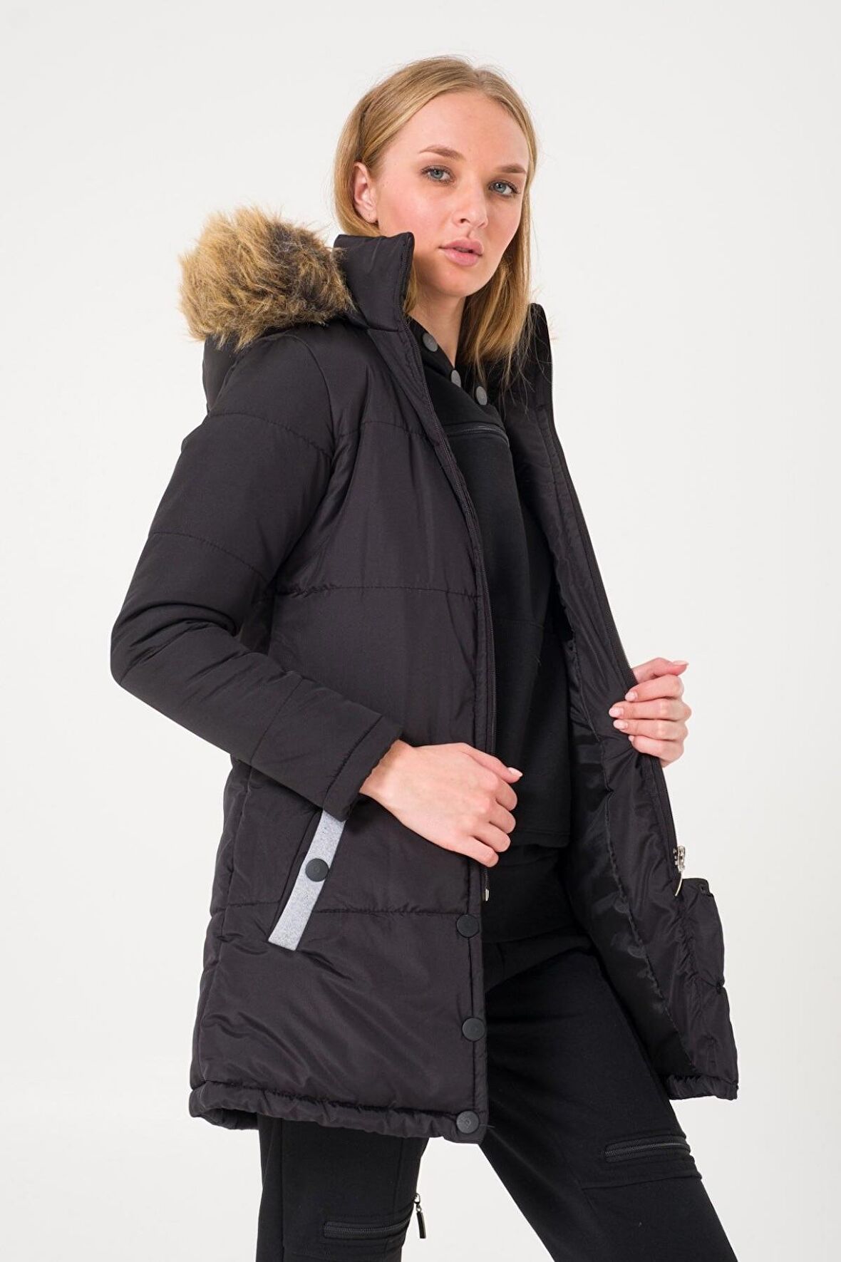 Toridas Kışlık Kürk Yaka Şişme Kadın Mont 7112siyahh