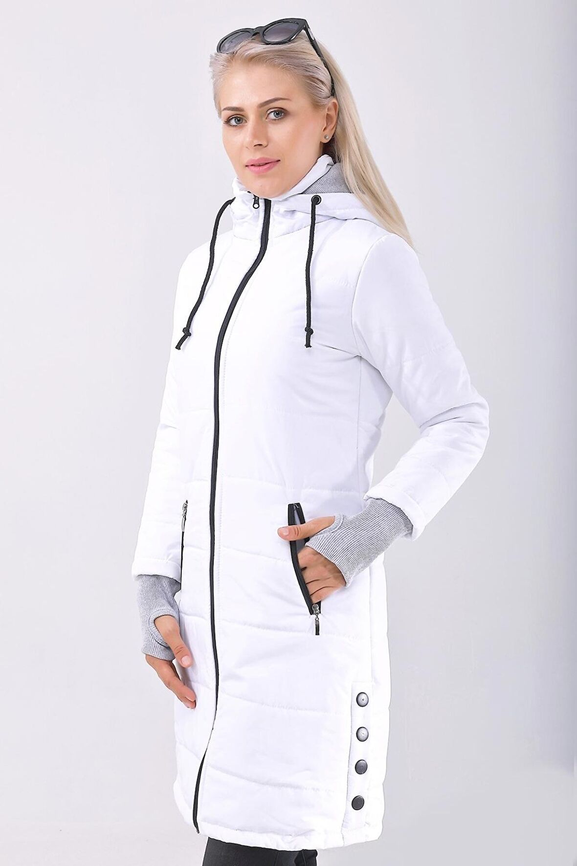 Toridas Kışlık Kapüşonlu Uzun Kadın Şişme Mont 805byz