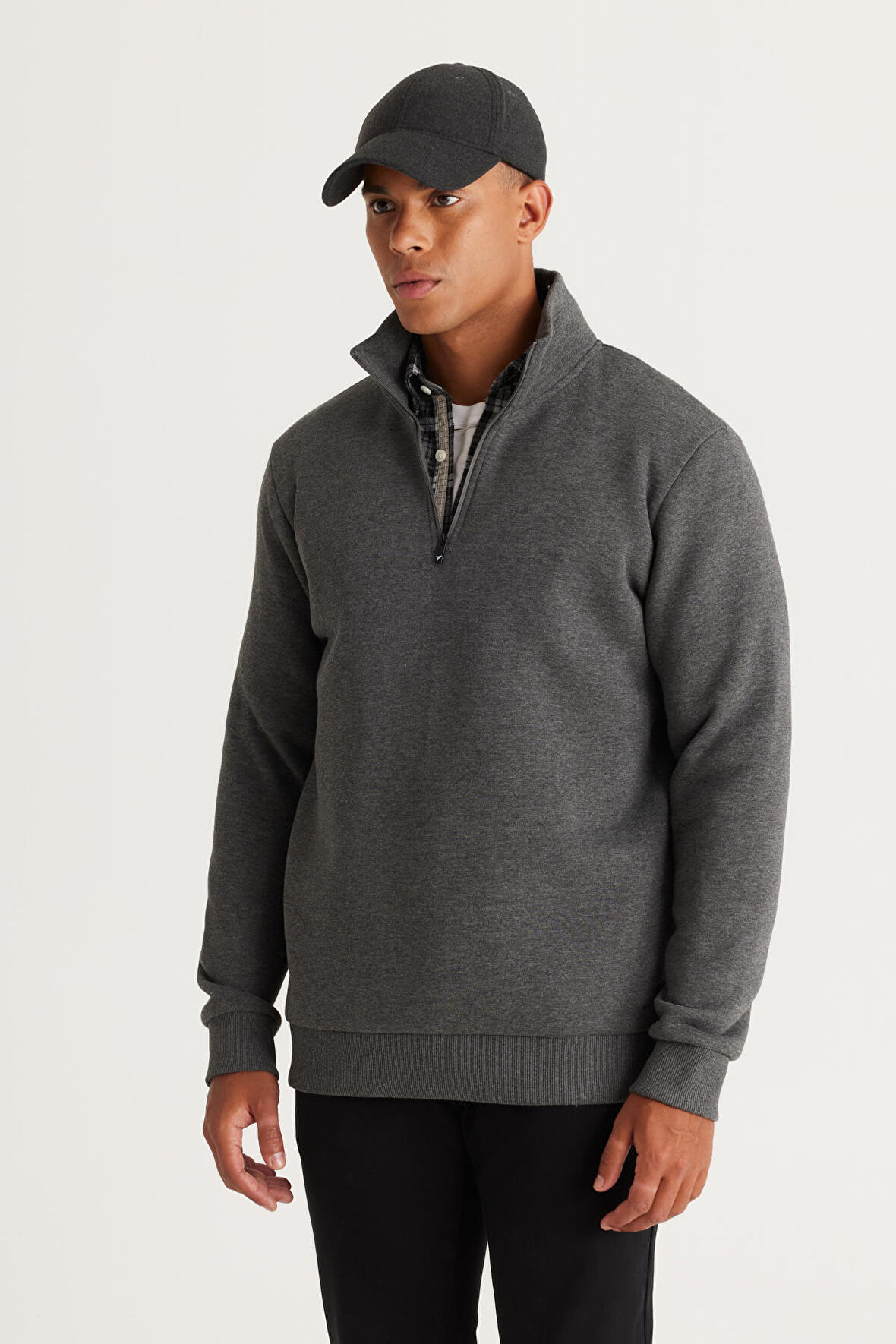 Erkek Antrasit-melanj Standart Fit Normal Kesim Içi Polarlı Bato Yaka Pamuklu Sweatshirt