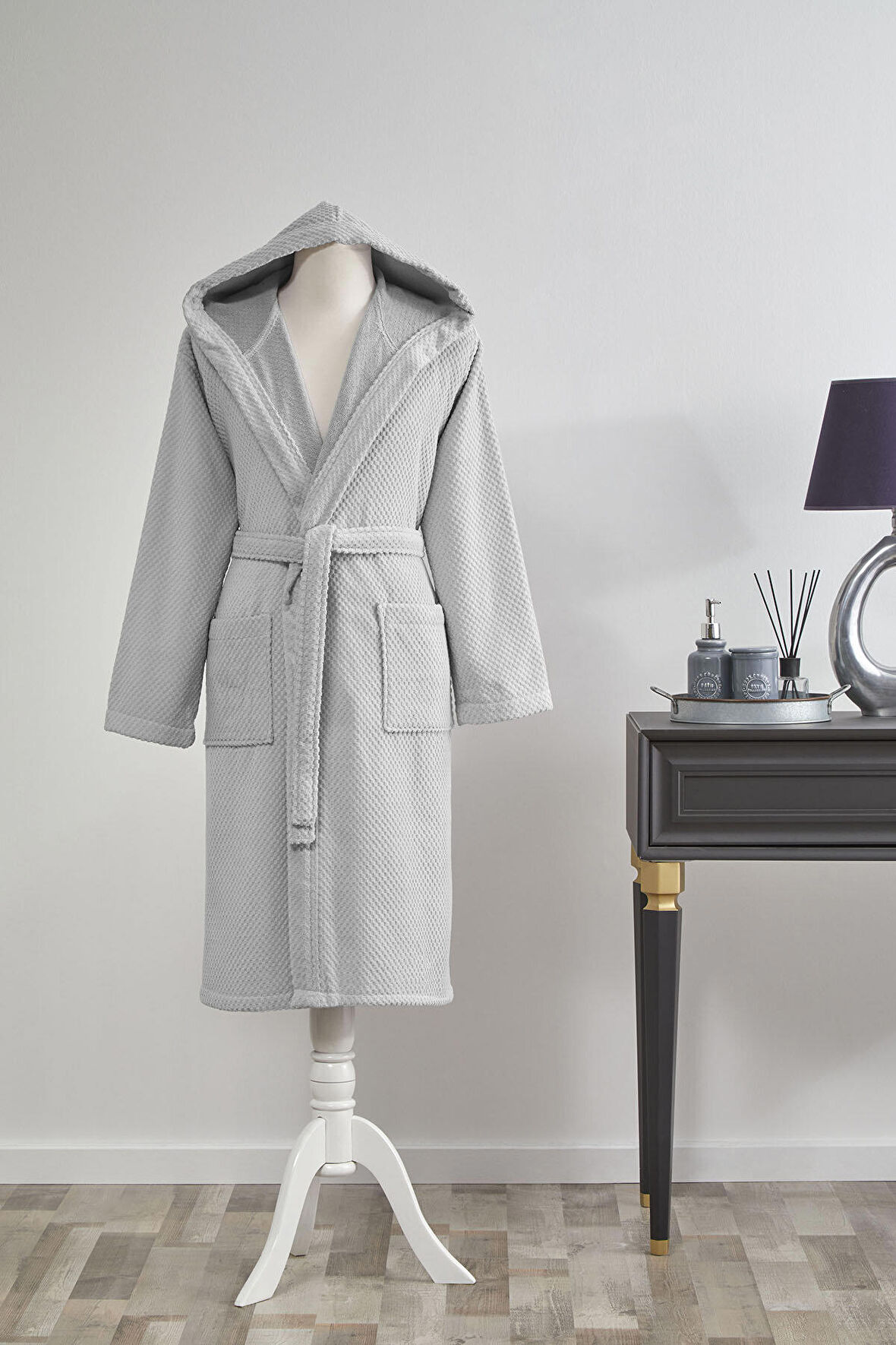 Özdilek Bright Kapüşonlu Kadife Bornoz S/M Beden