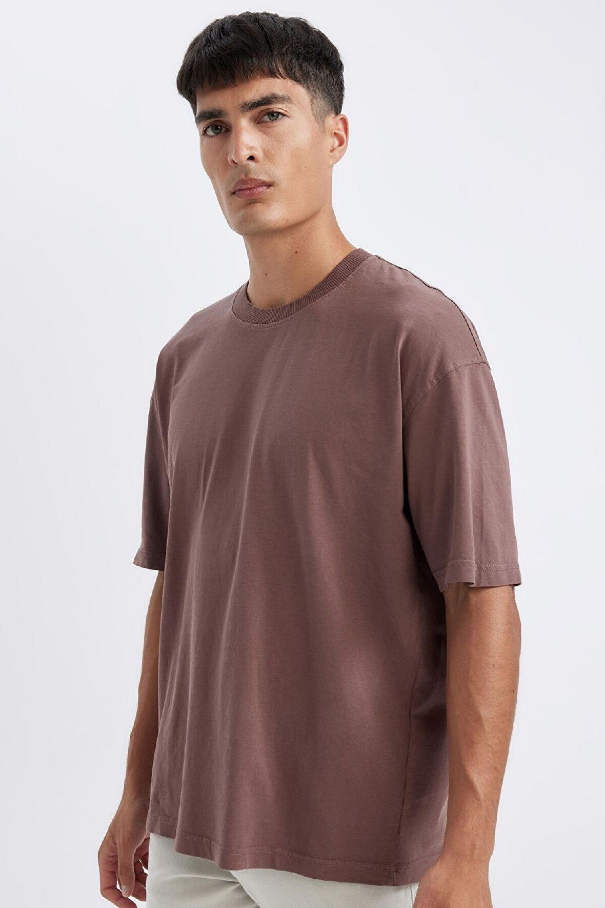 DeFacto Oversize Fit Bisiklet Yaka Kısa Kollu Tişört C7160AX24SMBN577