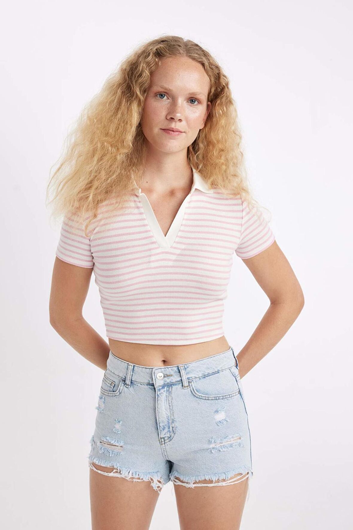 DeFacto Fitted Polo Yaka Fitilli Kaşkorse Kısa Kollu Tişört A0380AX24SMPN614