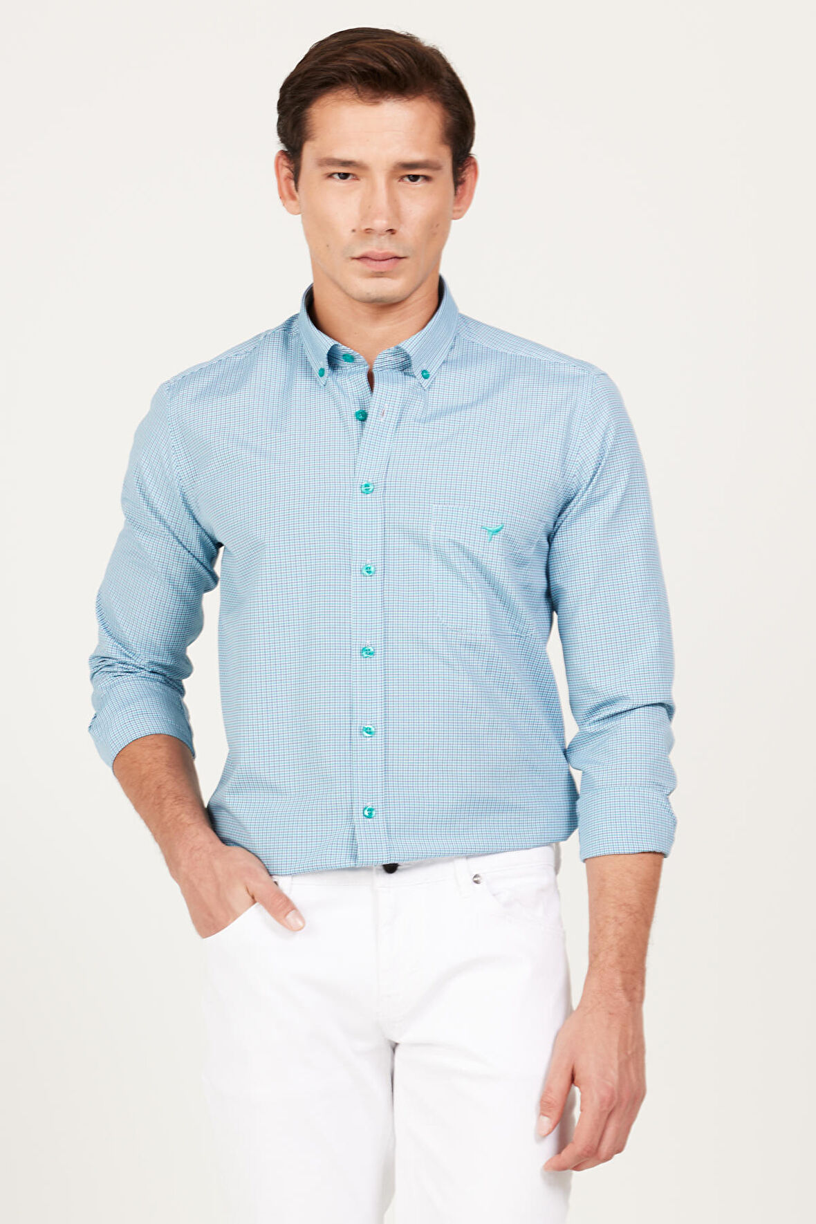 Erkek Lacivert-Yeşil Slim Fit Dar Kesim Düğmeli Yaka Logolu Cepli Pamuklu Çizgili Gömlek