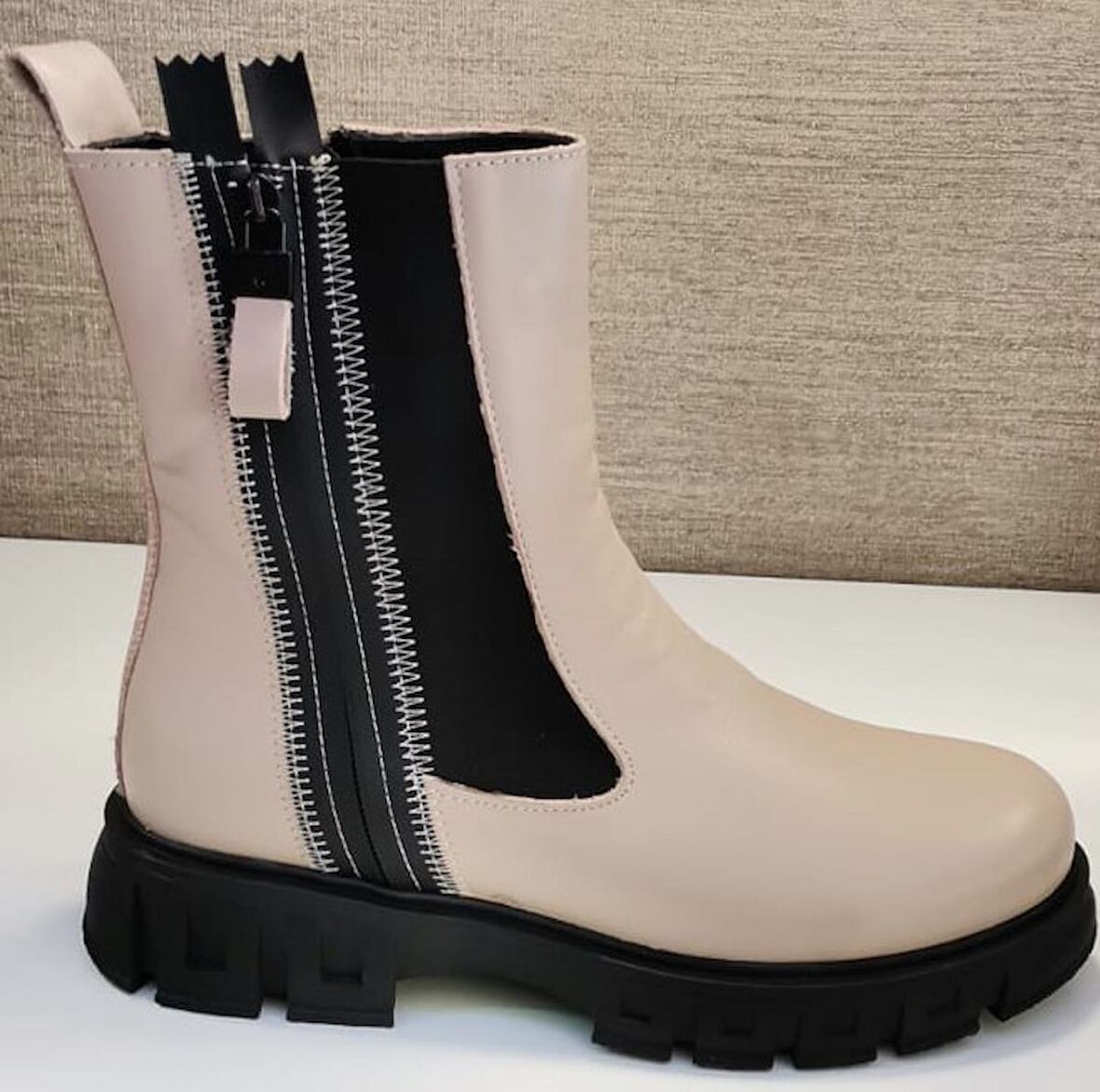 21027 Kadın Deri Bot Vizon