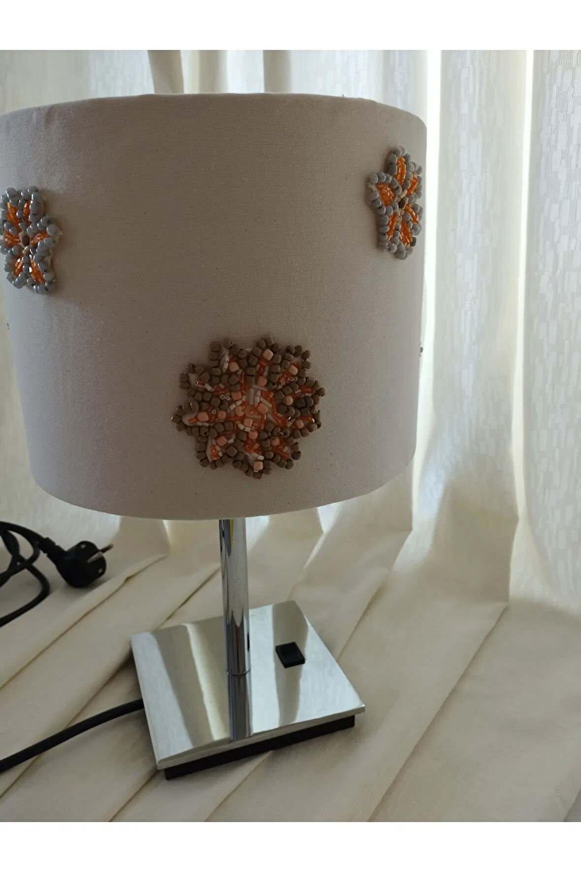 Çiçek Desenli Abajur - Krem - Organik & El Yapımı