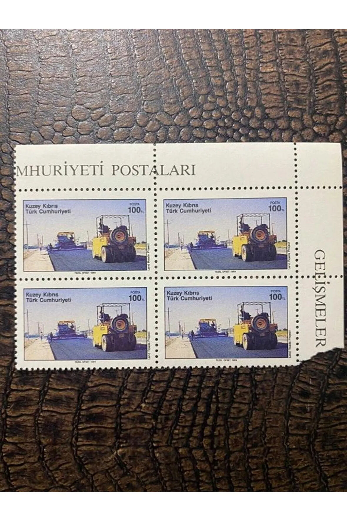 KKTC - KUZEY KIBRIS TÜRK CUMHURİYETİ - Land Roads Project - Damgasız MNH 4'lü Blok Pullar