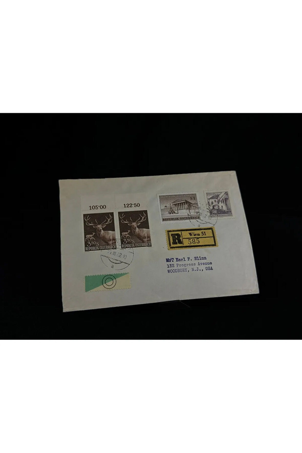 1962 yılında Avusturya'dan taahhütlü Amerika postalanmış Zarf Varış Damgalı