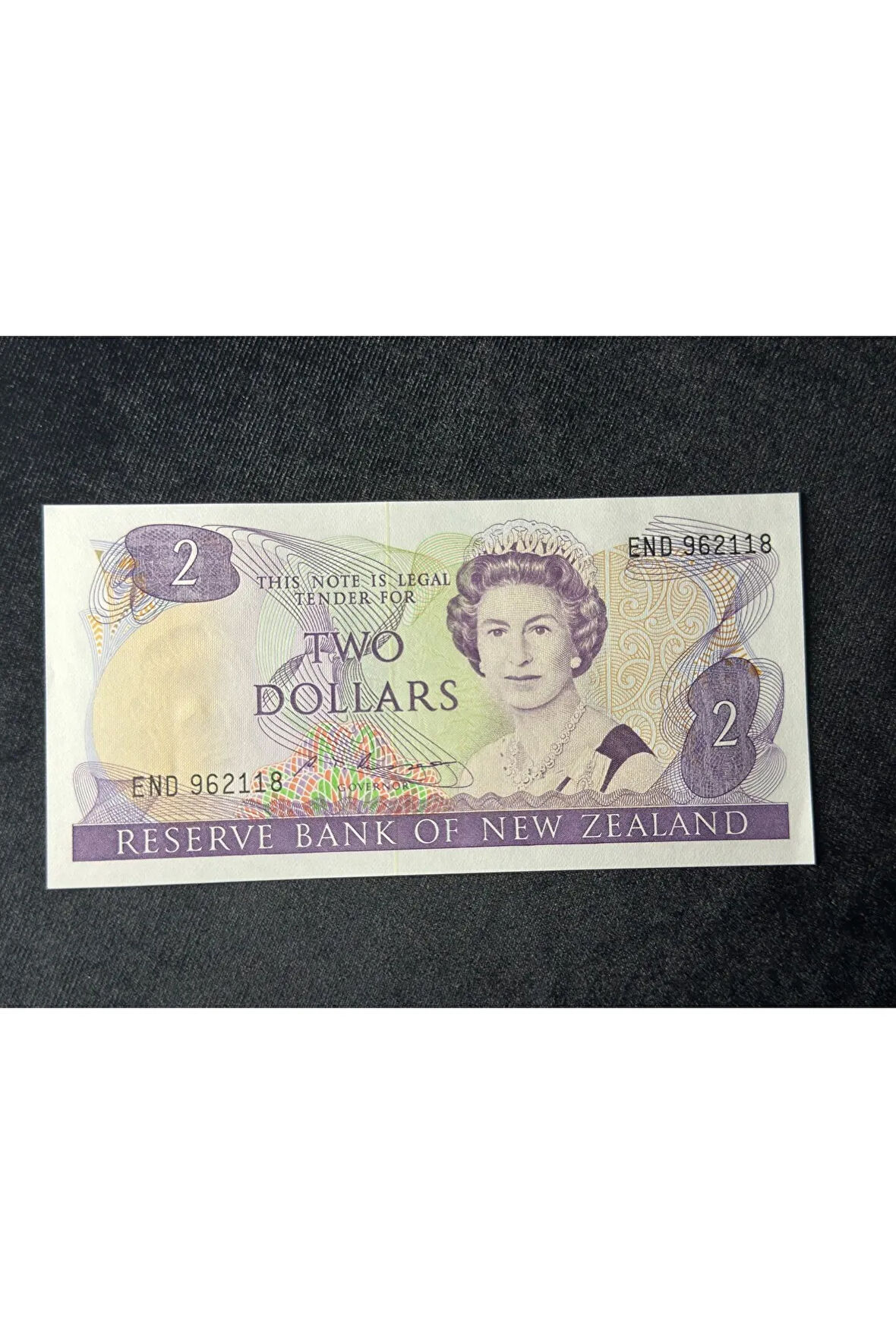 KRALİÇE ElİSABET II YENİ ZELENDA 2 DOLAR P 170b SERİ END NO 962118 UNC ÇİL