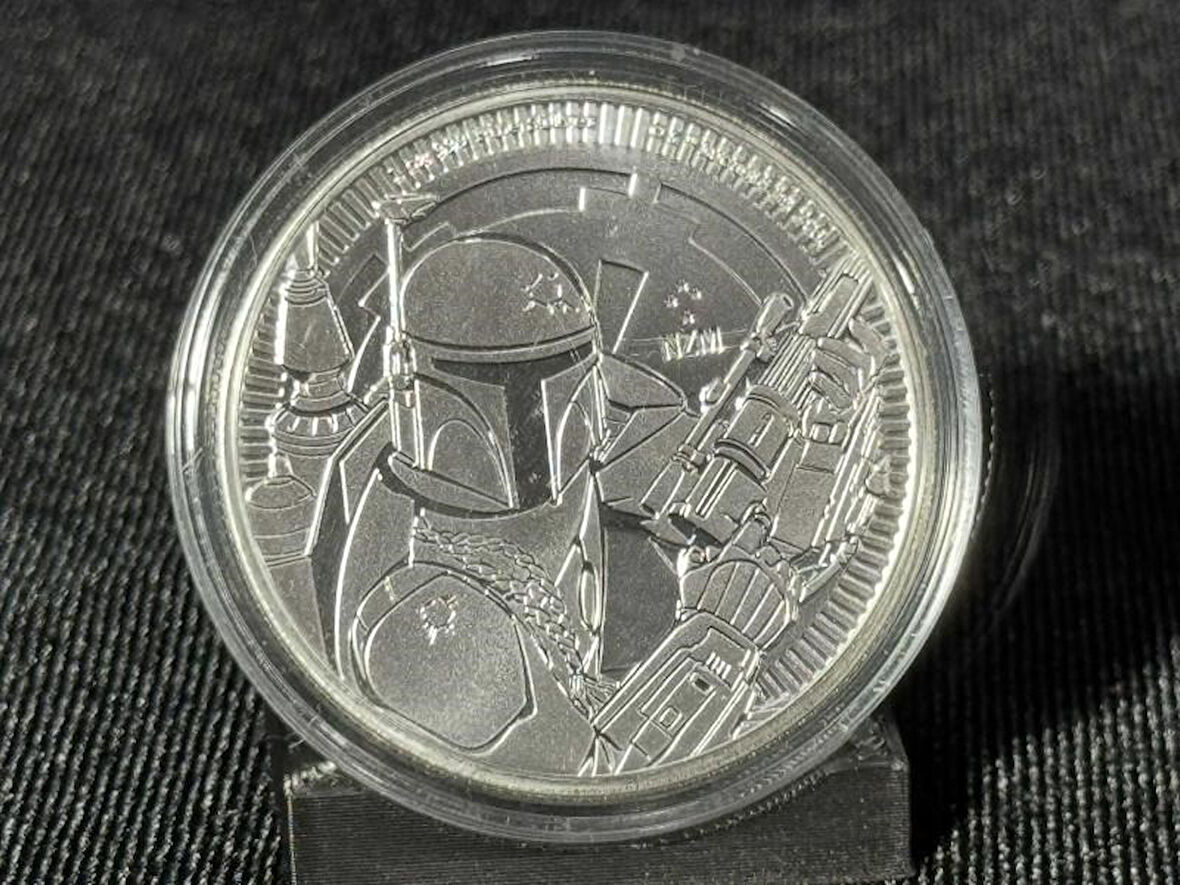 2020 Niue Star Wars - Boba Fett 1 Oz Gümüş Hatıra Parası (999 Saf Gümüş)