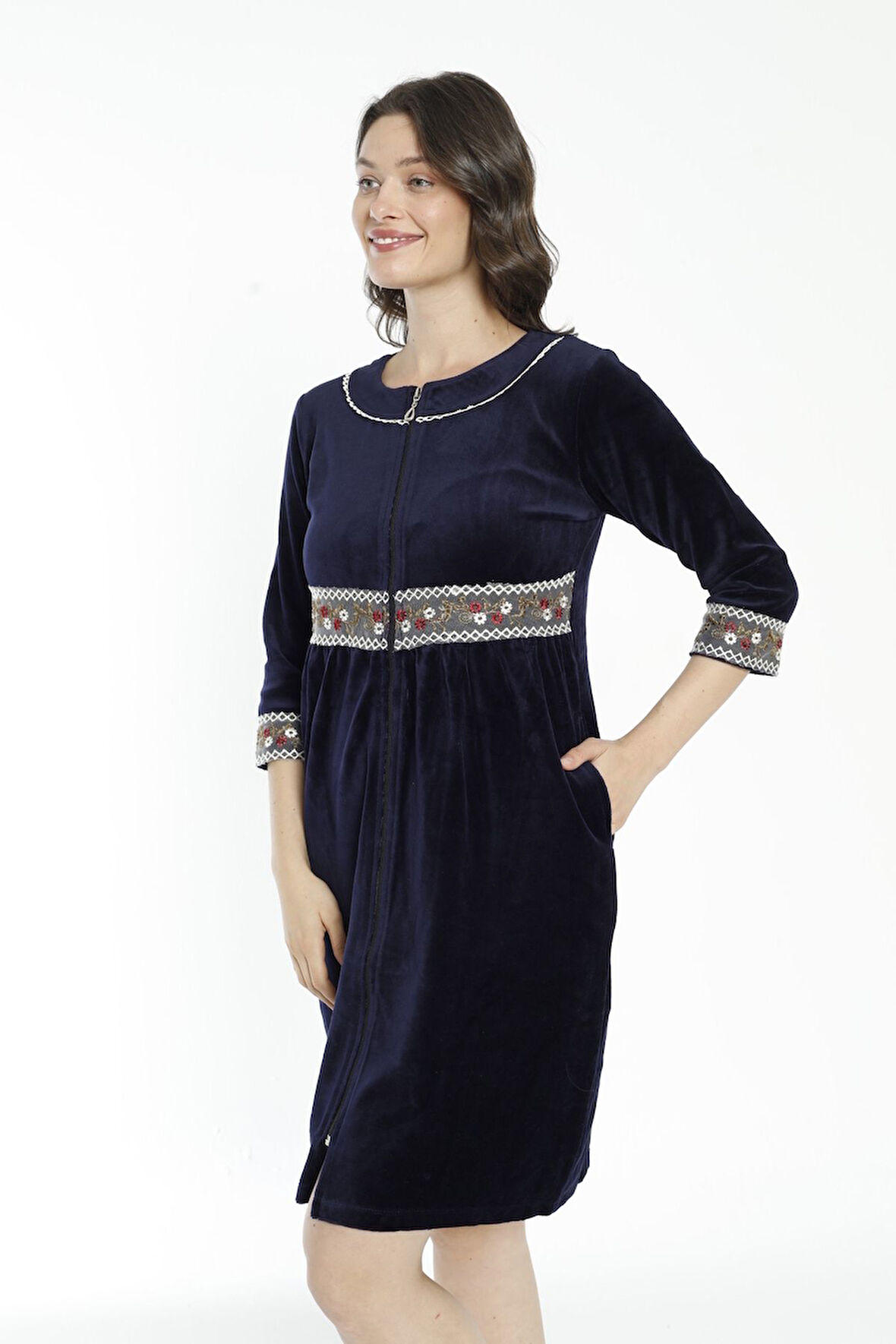 Lacivert Cepli Nakış Detaylı Pamuklu Kadife Elbise