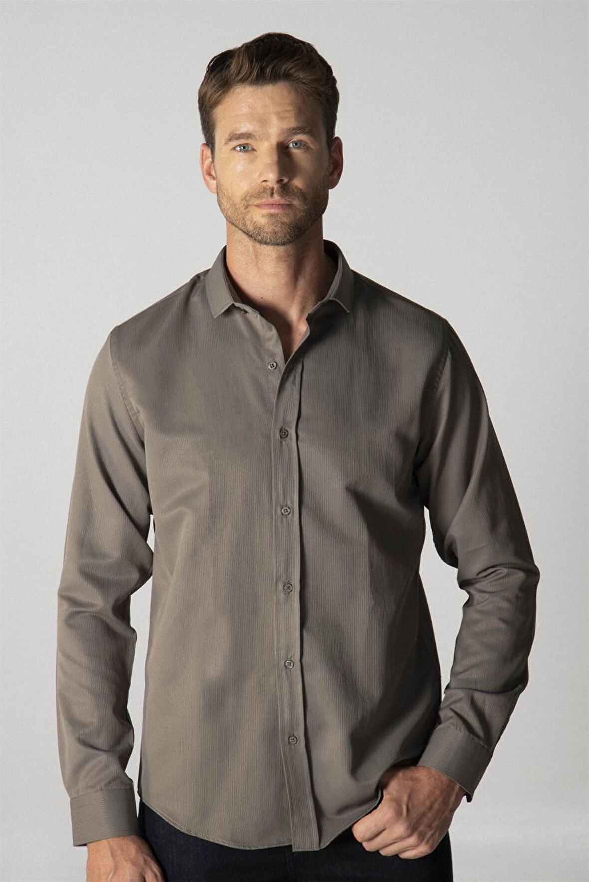 Tudors Slim Fit Dar Kesim Armürlü Erkek Gömlek