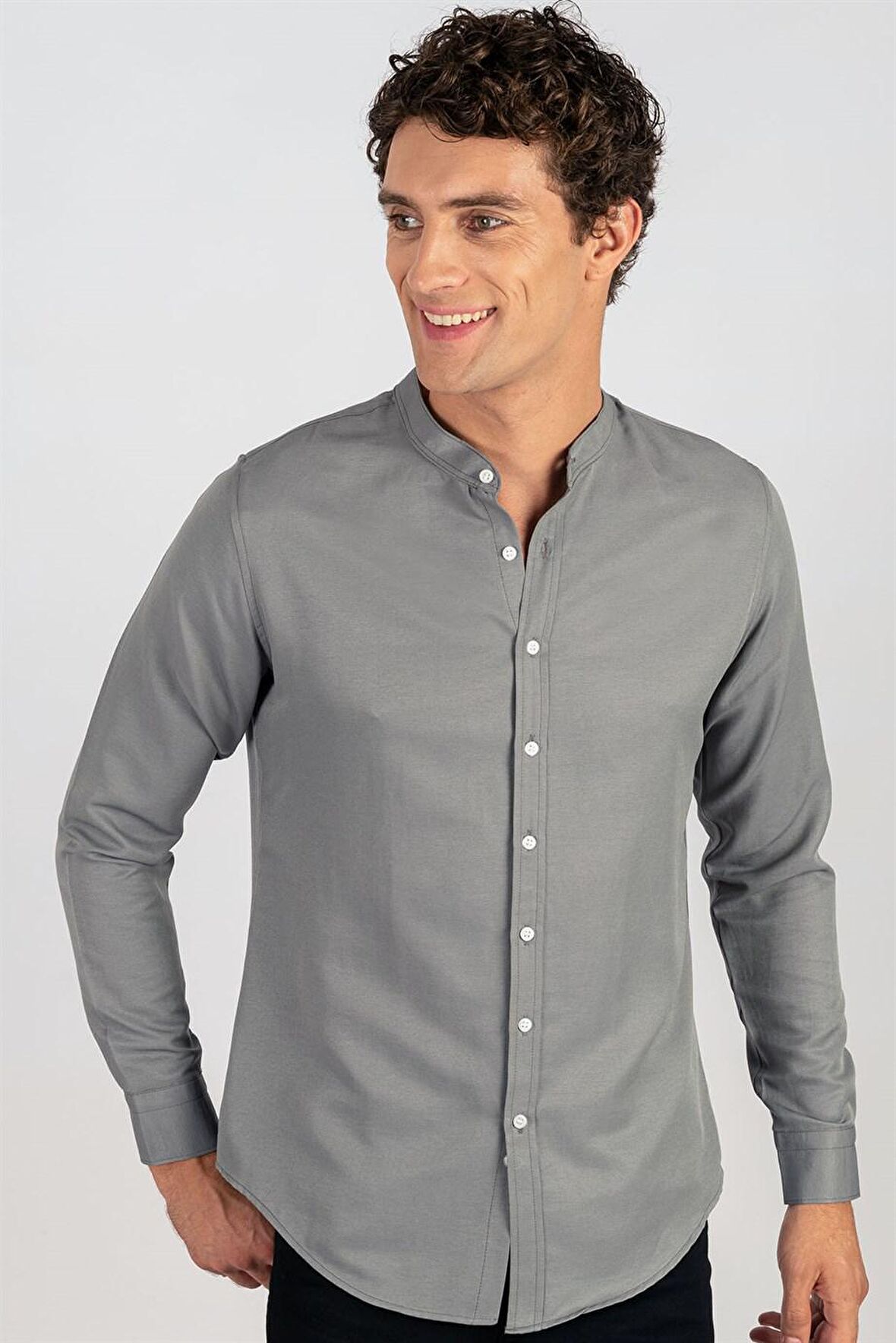 Tudors Slim Fit Dar Kesim Hakim Yaka Erkek Gömlek