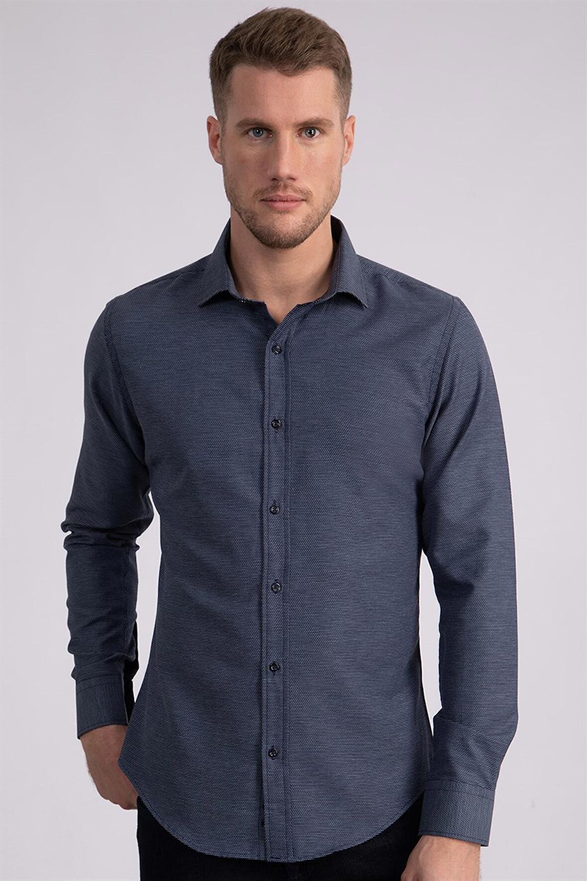 Tudors Slim Fit Dar Kesim Armürlü Erkek Gömlek