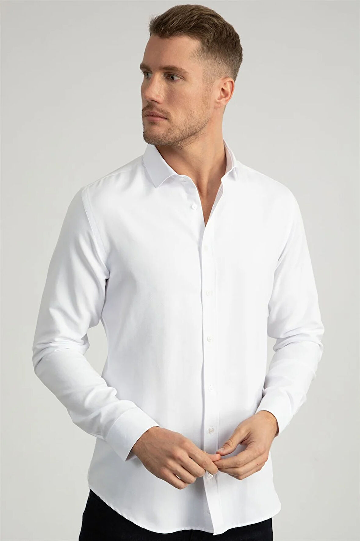Slim Fit Uzun Kollu Armürlü Erkek Beyaz Gömlek