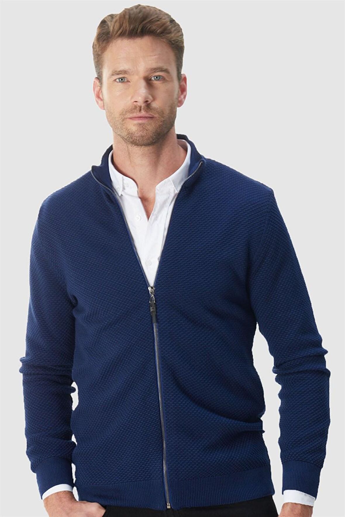 Tudors Desenli Yarım Balıkçı Yaka Fermuarlı Erkek Hırka