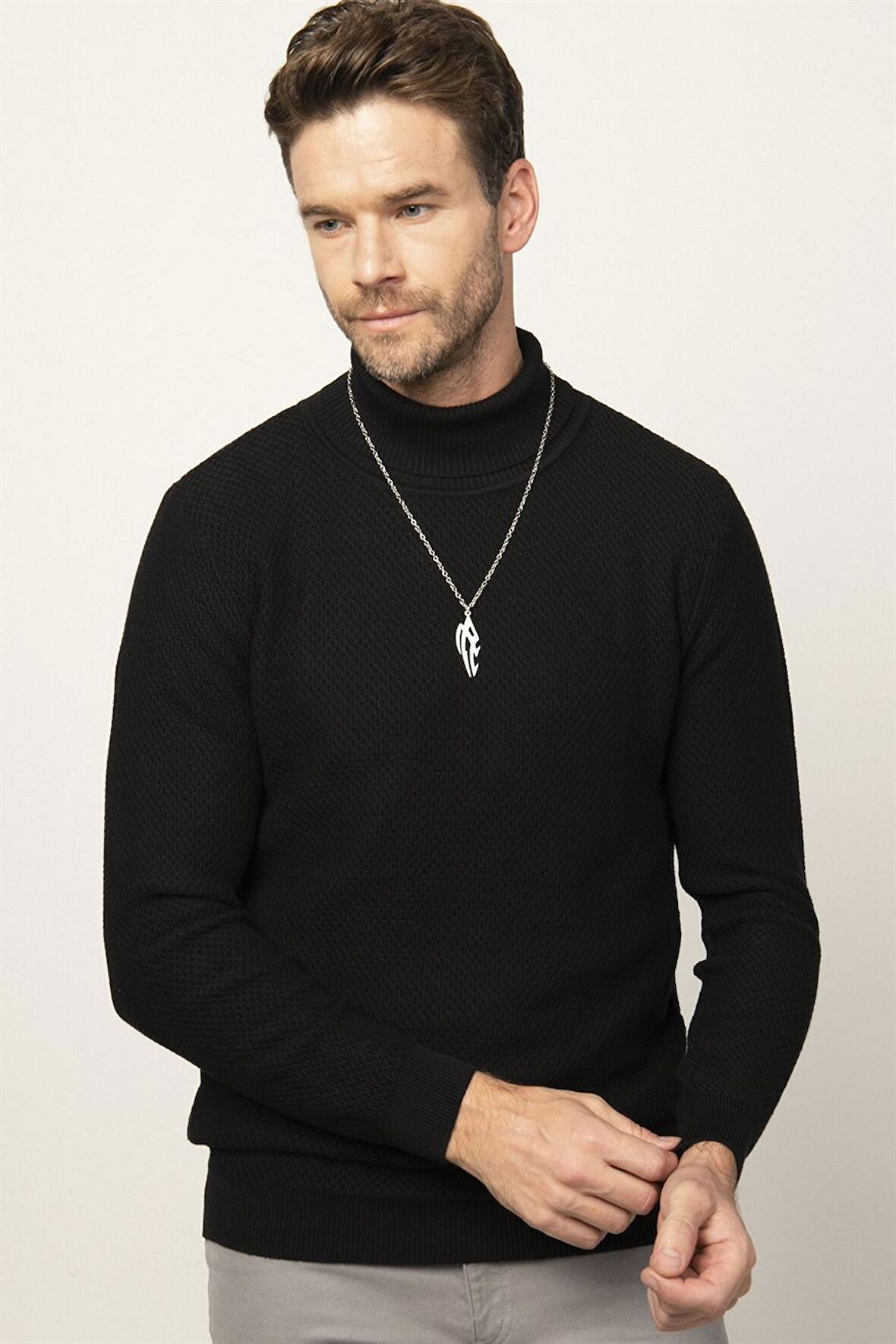 Tudors Slim Fit Dar Kesim Balıkçı Yaka Desenli Erkek Kazak KZ230011-02