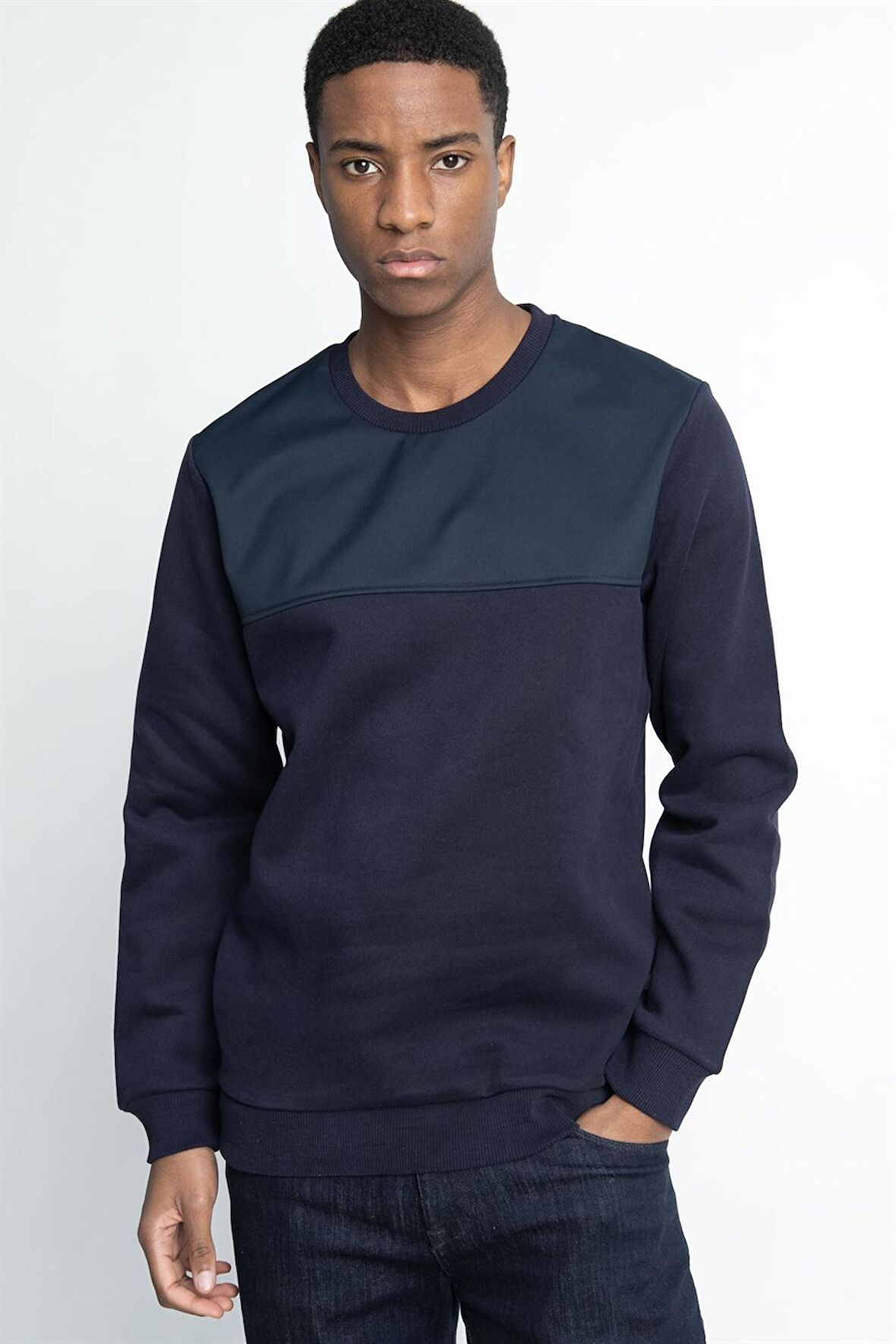 Tudors Pamuk Bisiklet Yaka Önü Parçalı Sweatshirt