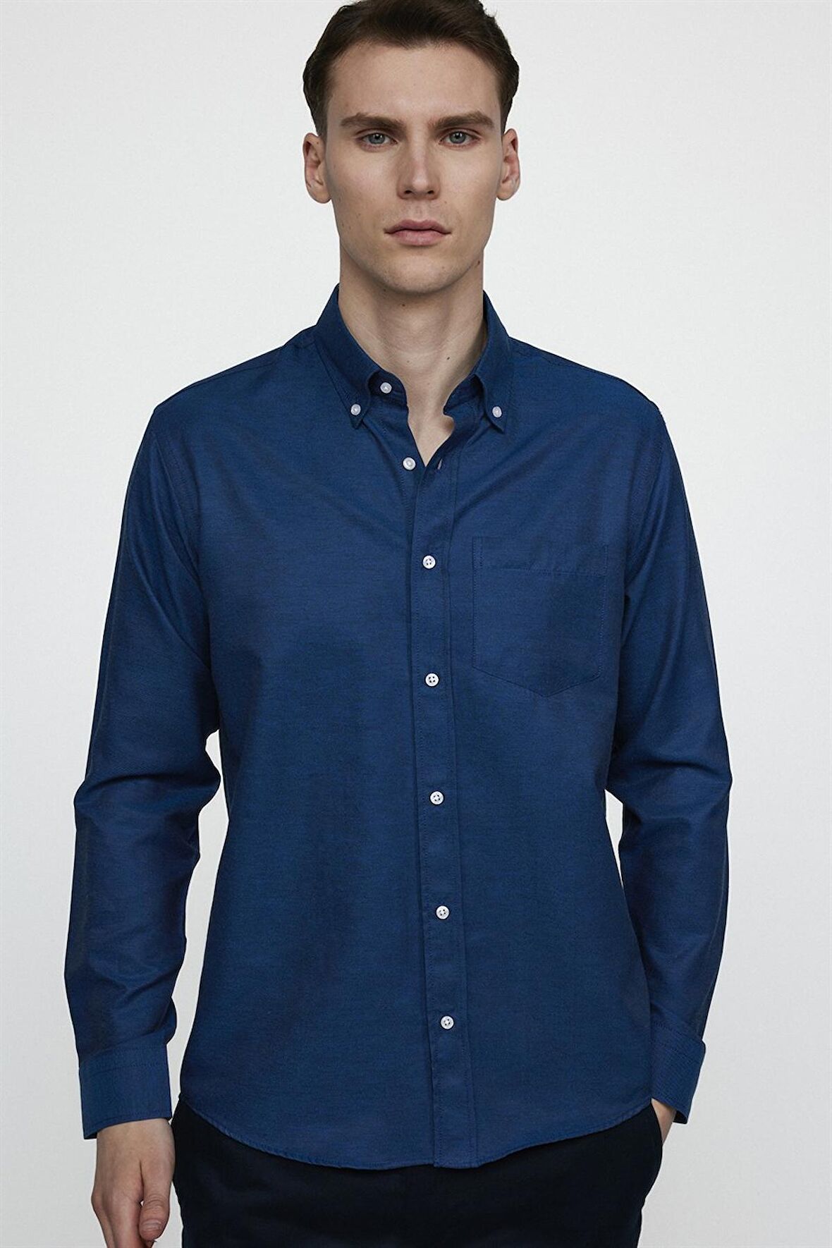 Tudors Klasik Fit Uzun Kol Düz Yaka Düğmeli Cepli Erkek Lacivert Gömlek