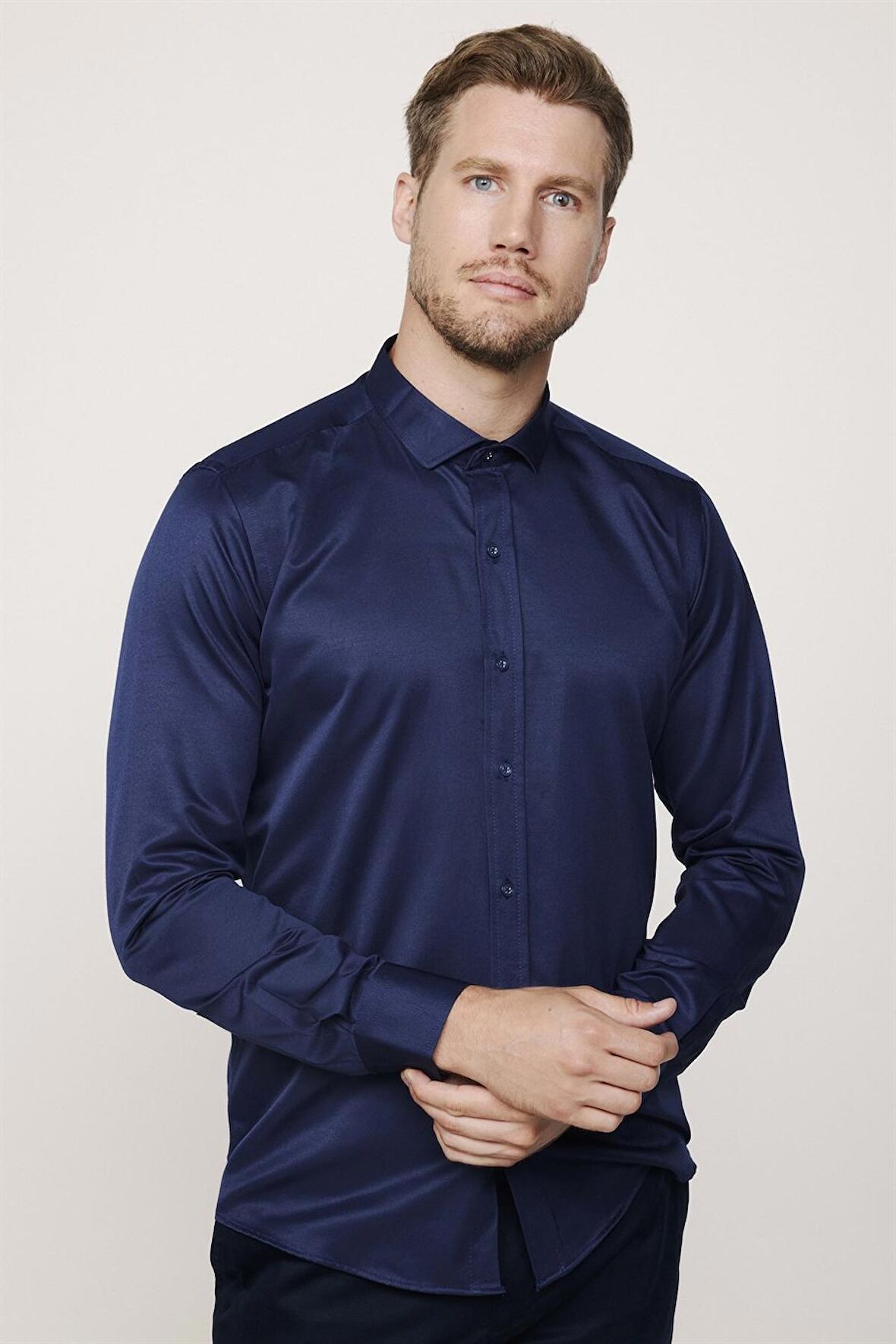 Modern Slim Fit Düz Saten Pamuklu Erkek Lacivert Gömlek