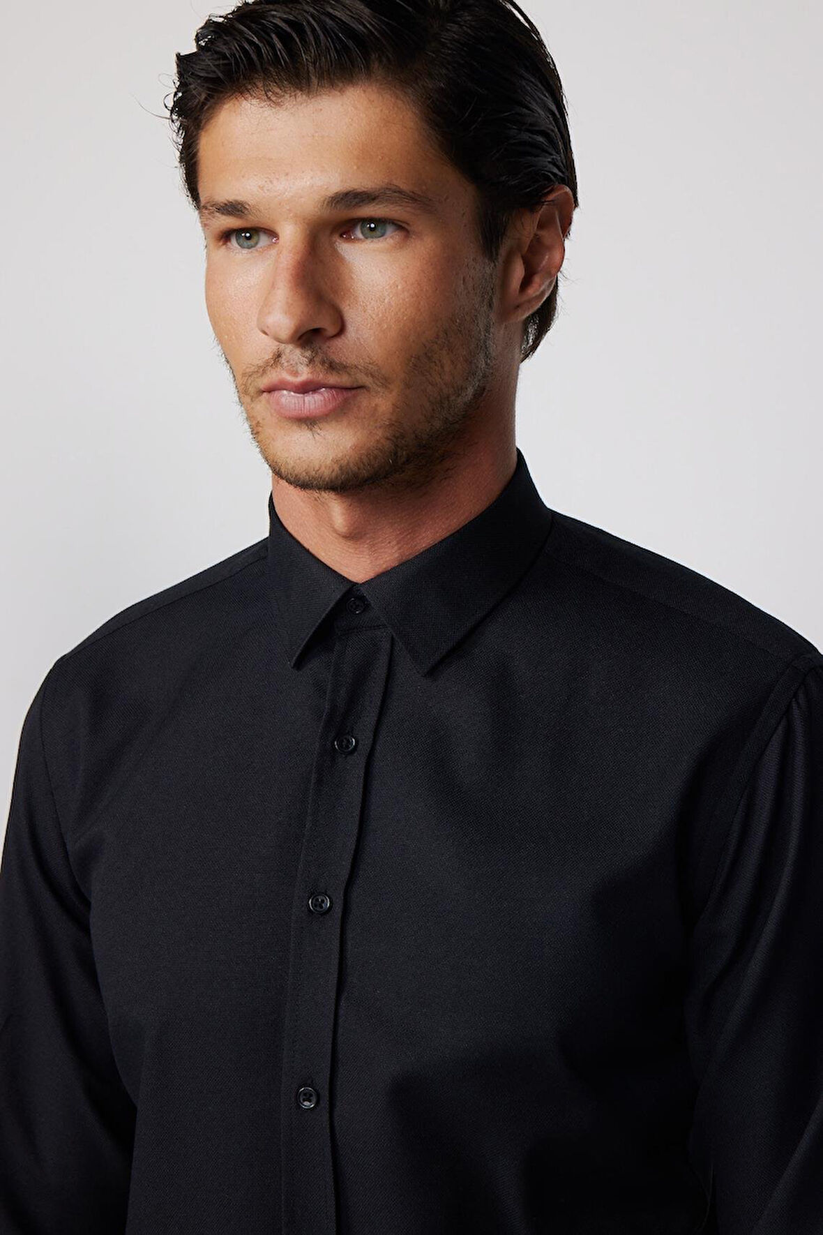 Modern Slim Fit Pamuklu Kolay Ütü Armürlü Erkek Gömlek