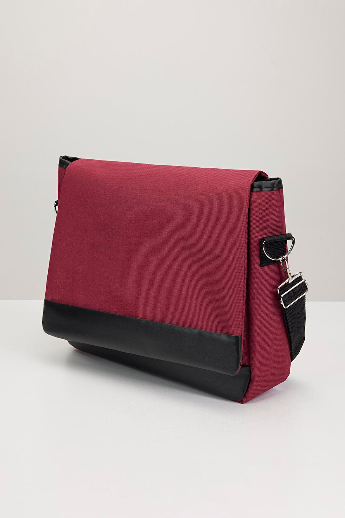 Unisex Ayarlanabilir Çapraz Askılı Bordo Postacı Omuz Çantası