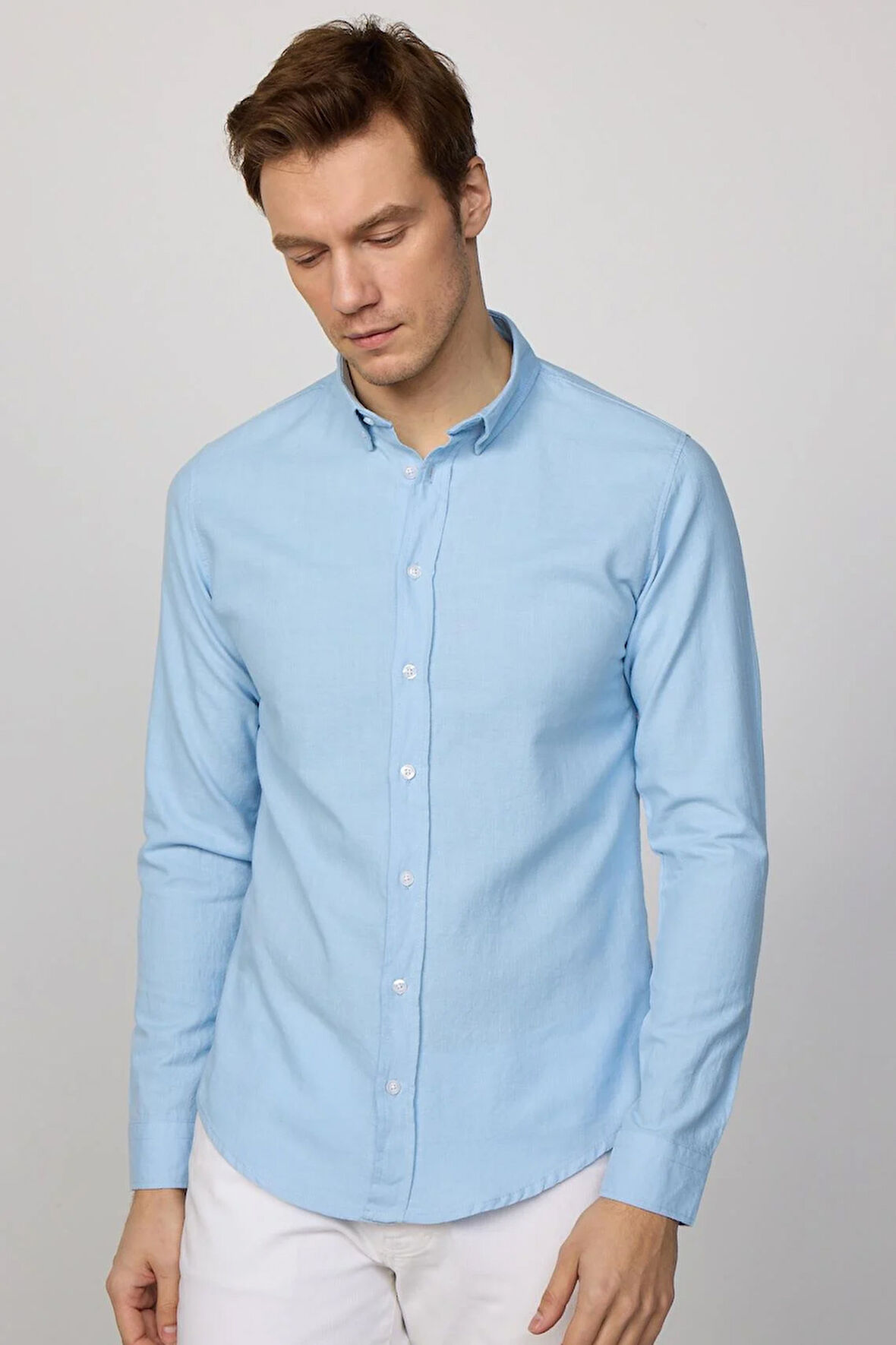 Erkek Slim Fit Dar Kesim %100 Pamuk Keten Doku Düğmeli Yaka Mavi Gömlek