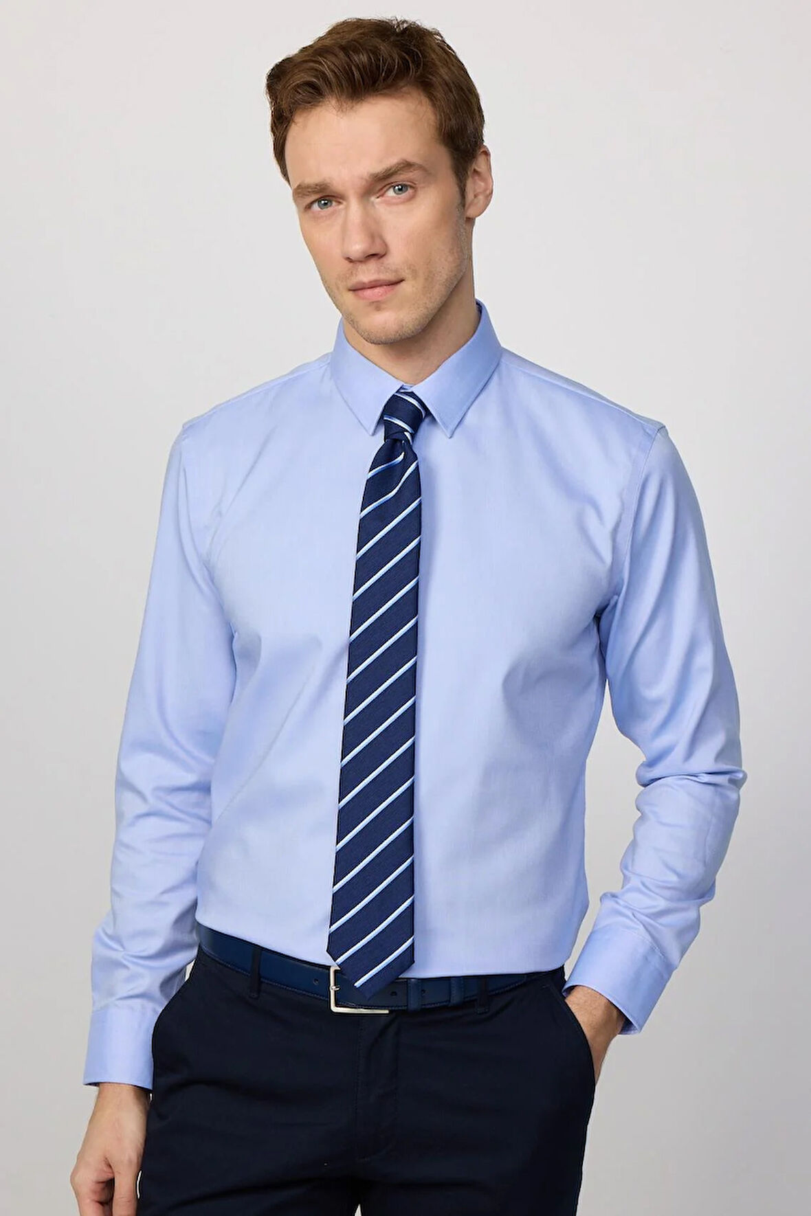 Slim Fit Mavi Non-Iron %100 Pamuk Doğa Dostu Ekoteks Belgeli Ütü Gerektirmez Gömlek