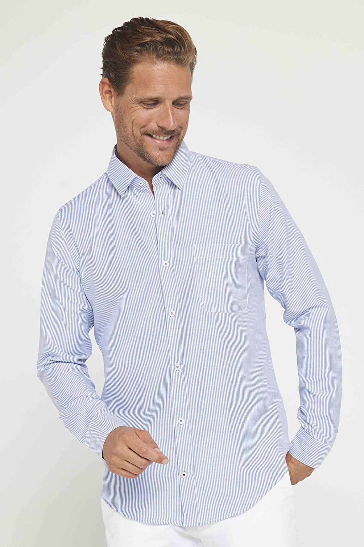 Erkek Slim Fit Dar Kesim Uzun Kollu Pamuklu Çizgili Tek Cepli Düğmeli Yaka Gömlek