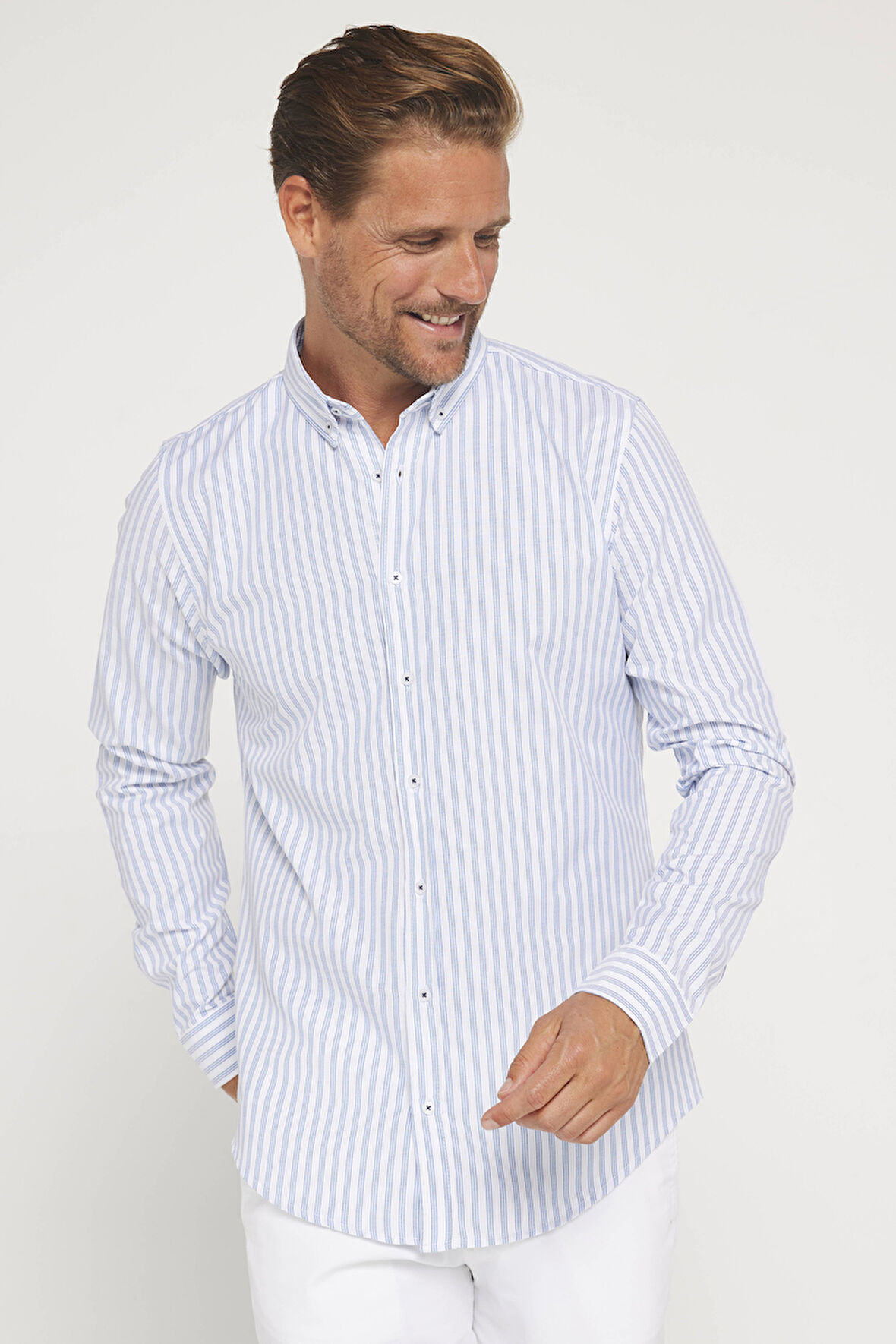 Slim Fit Uzun Kol Çizgili Yaka Düğmeli Erkek Gömlek