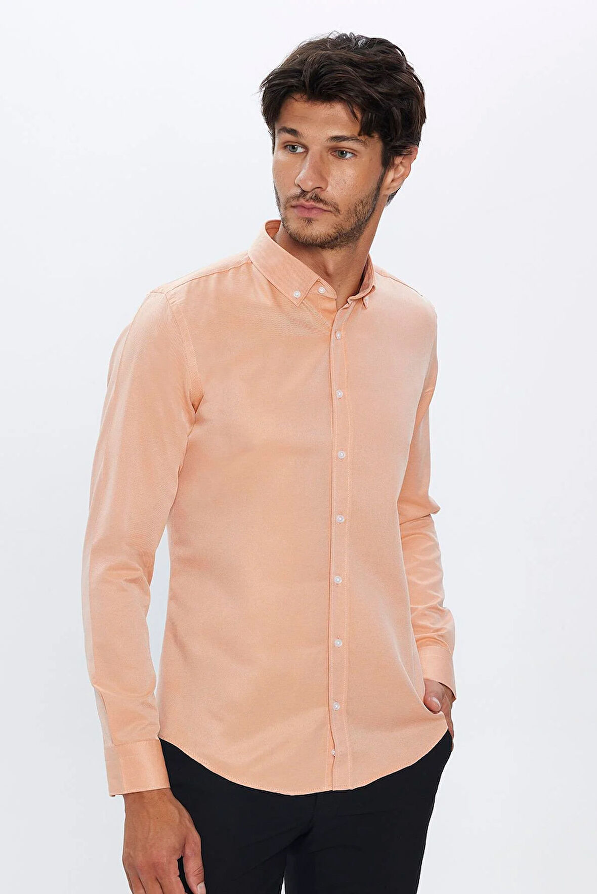 Erkek Slim Fit Dar Kesim Pamuklu Kolay Ütü Turuncu Düğmeli Yaka Gömlek