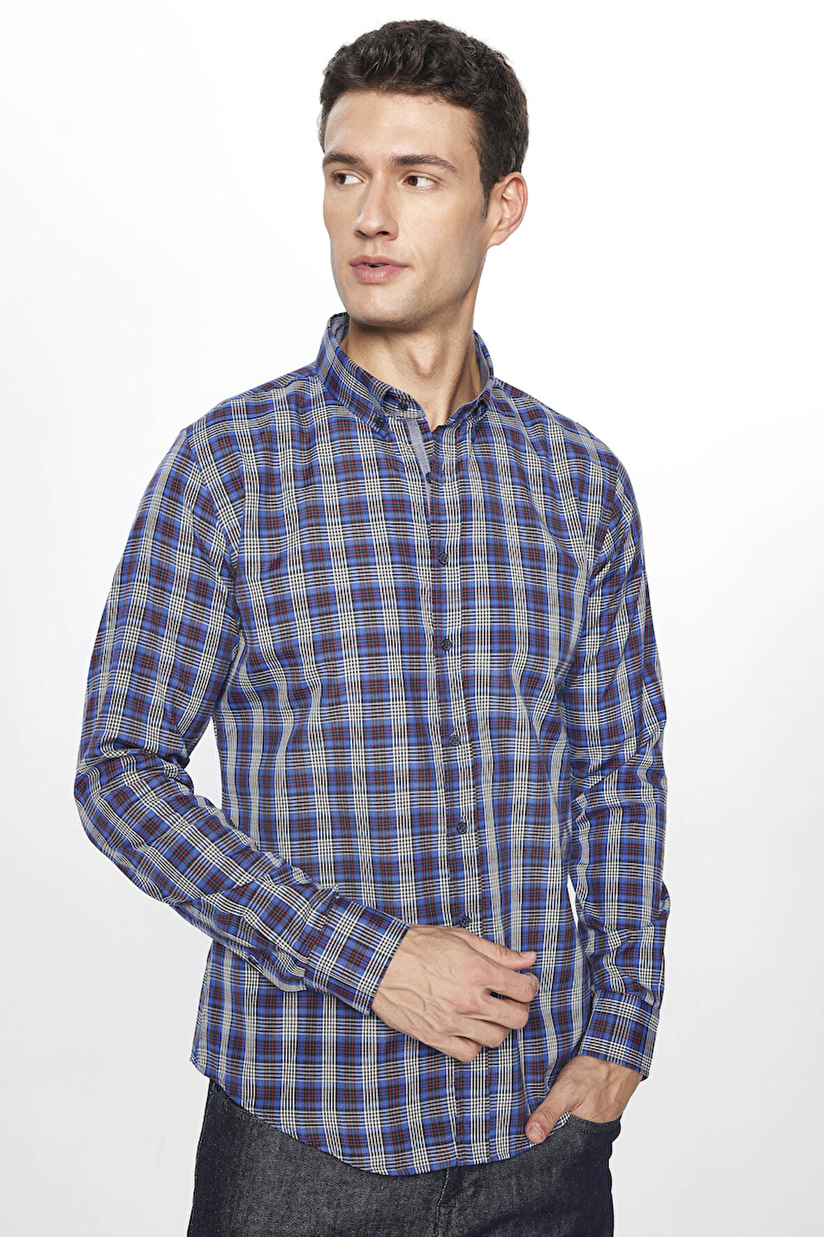 Erkek Slim Fit Dar Kesim Uzun Kollu Pamuklu Kolay Ütü Kareli Düğmeli Yaka Gömlek