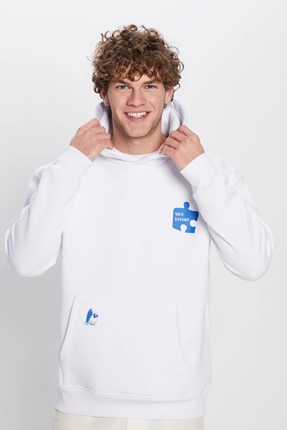 Unisex Oversize Geniş Kesim Pamuklu Yumuşak Dokulu İçi Polarlı Baskılı Beyaz Kapüşonlu Sweatshirt