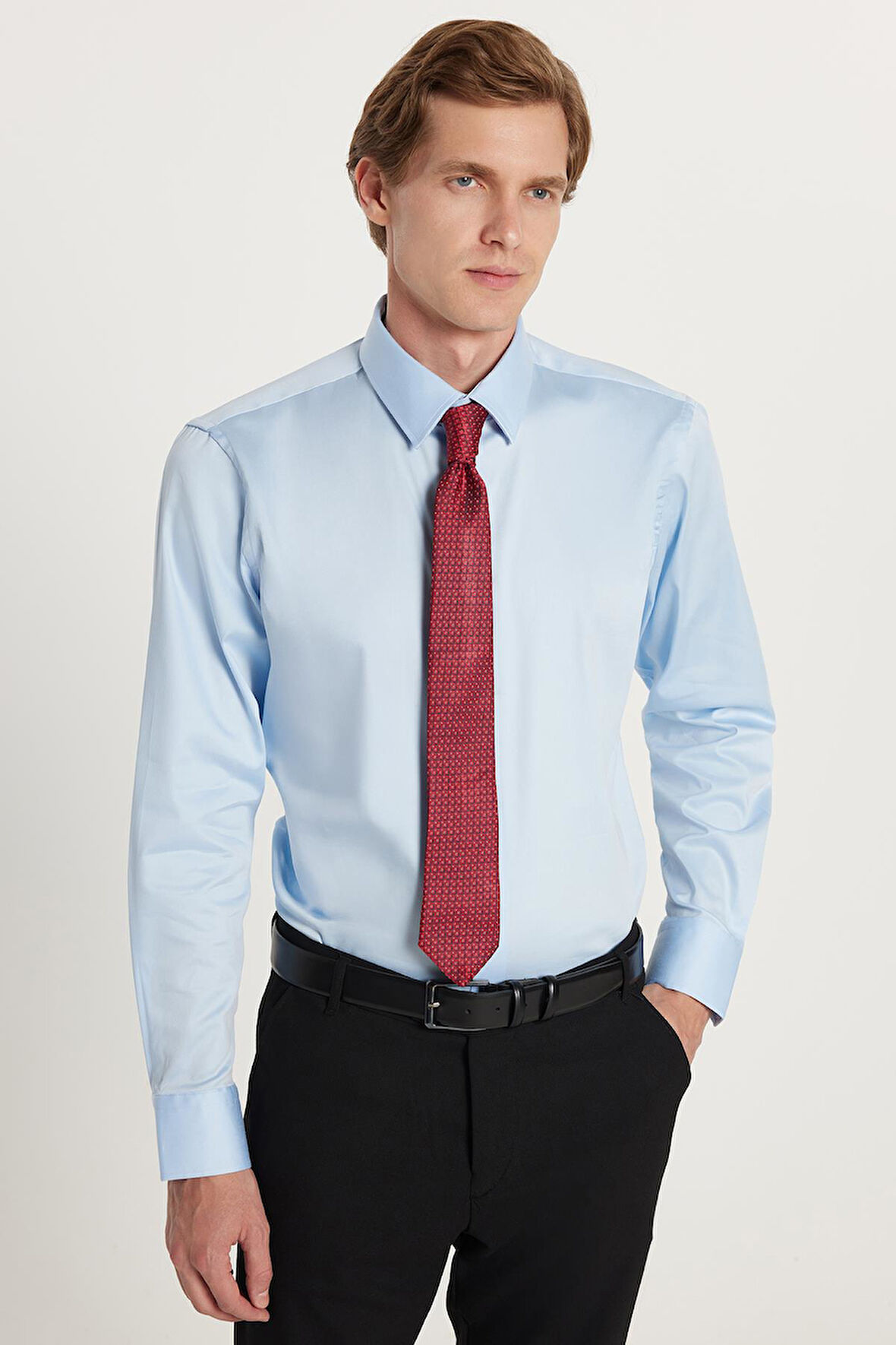 Erkek Slim Fit  Premium Likralı Pamuk Saten Açık Mavi Gömlek