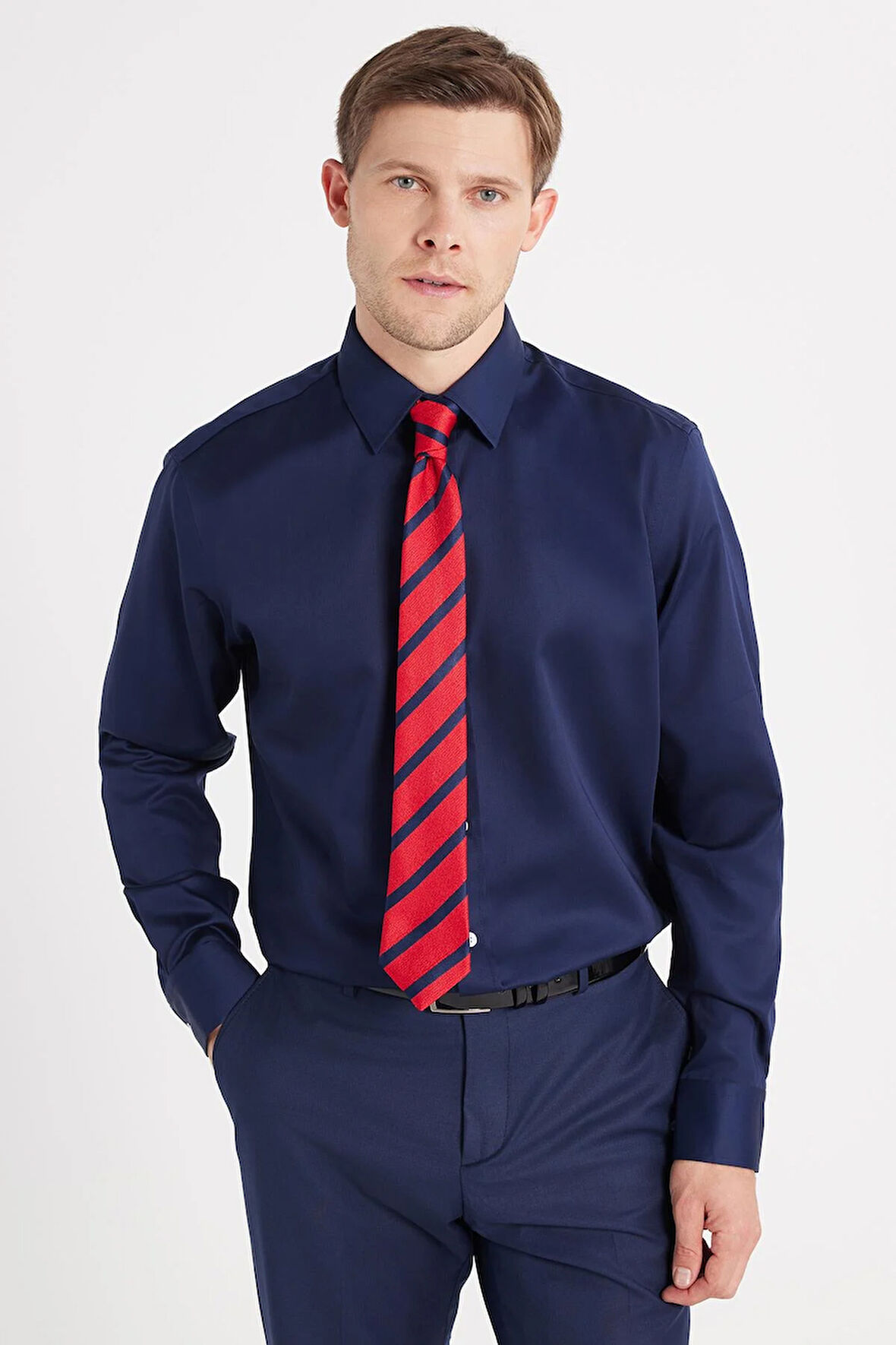 Regular Fit Lacivert Non-Iron %100 Pamuk Doğa Dostu Ekoteks Belgeli Ütü Gerektirmez Gömlek