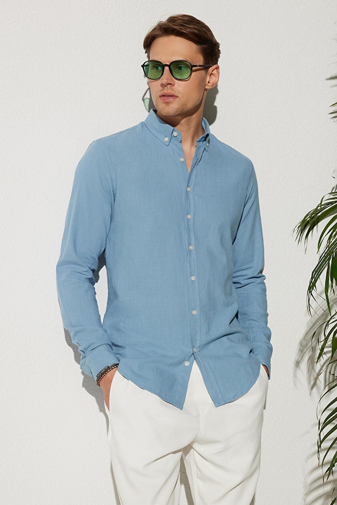 Erkek Slim Fit Dar Kesim %100 Pamuk Keten Doku Düğmeli Yaka Mavi Gömlek