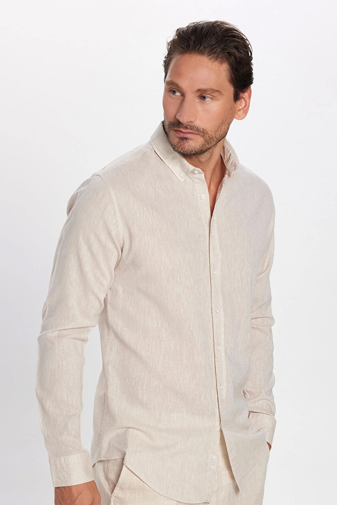 Erkek Slim Fit Dar Kesim Uzun Kollu Keten Premium Seri Düğmeli Yaka Spor Bej Gömlek
