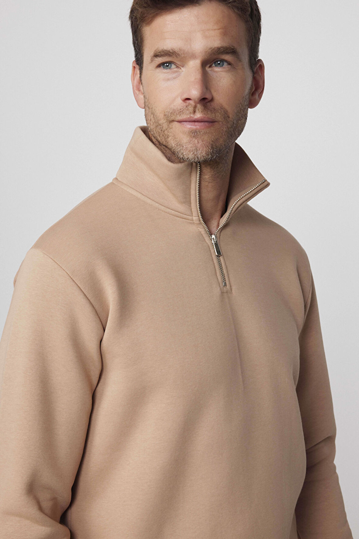 Unisex Relax Fit Rahat Kesim Pamuklu İçi Polarlı Yarım Fermuarlı Taş Renk Dik Yaka Sweatshirt