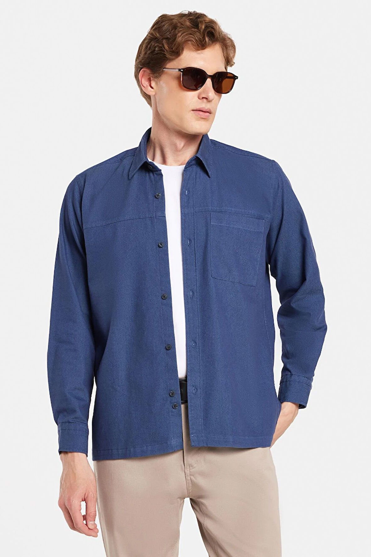 Regular Fit Rahat Kesim Cepli Denim Düğmeli Yaka Lacivert Kot Gömlek