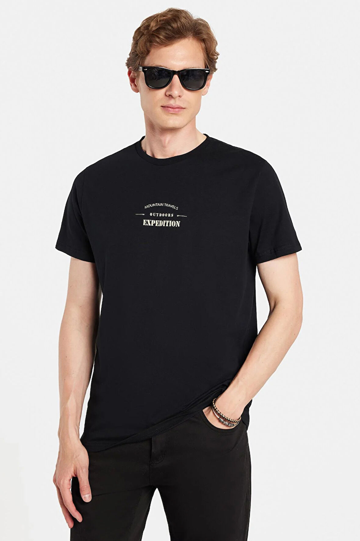 Erkek Slim Fit Dar Kesim %100 Pamuk Yumuşak Dokulu Baskılı Siyah Bisiklet Yaka Tişört