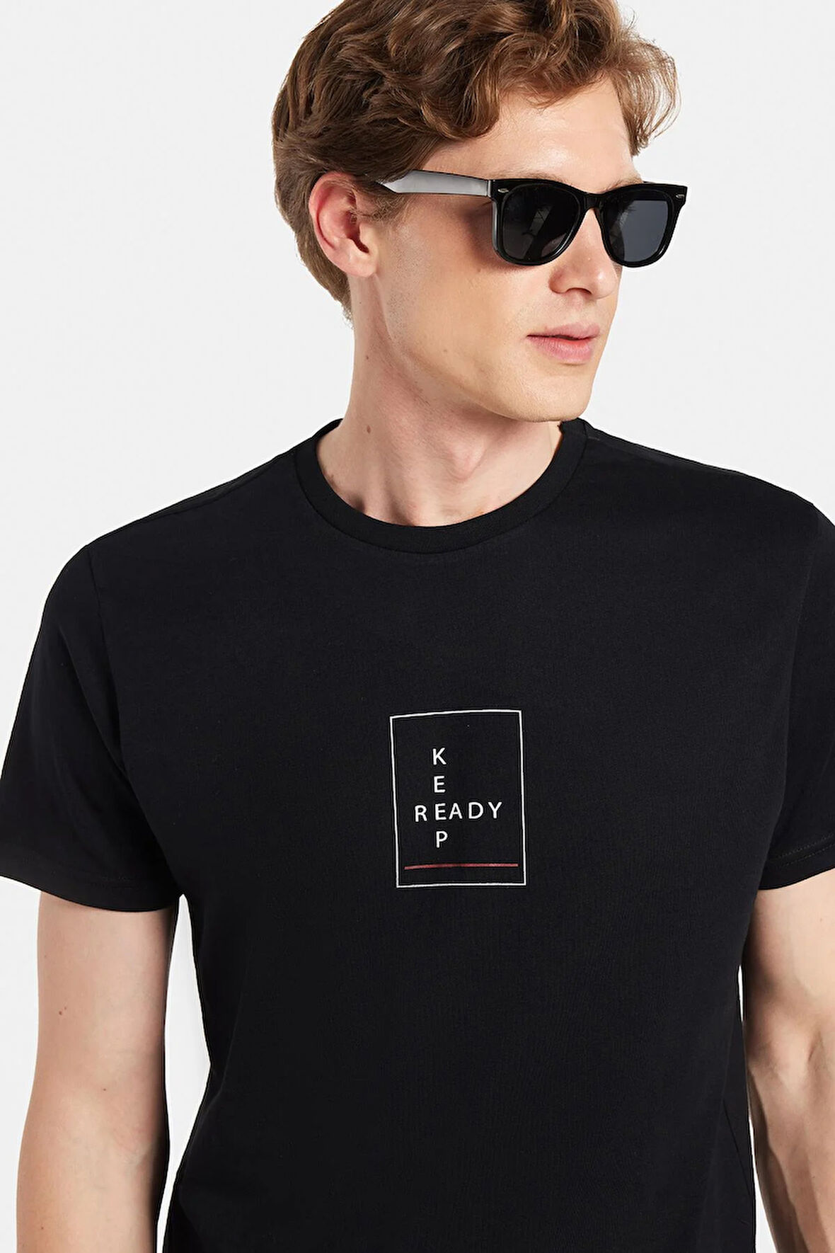 Erkek Slim Fit Dar Kesim %100 Pamuk Yumuşak Dokulu Baskılı Siyah Bisiklet Yaka Tişört