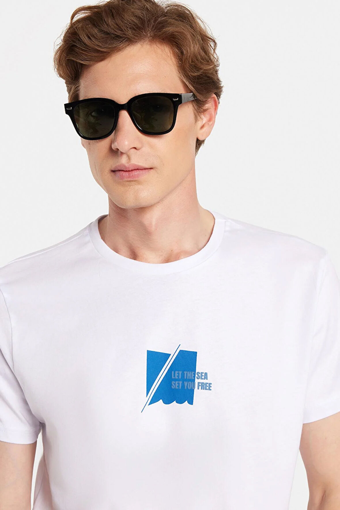 Erkek Slim Fit Dar Kesim %100 Pamuk Yumuşak Dokulu Baskılı Beyaz Bisiklet Yaka Tişört