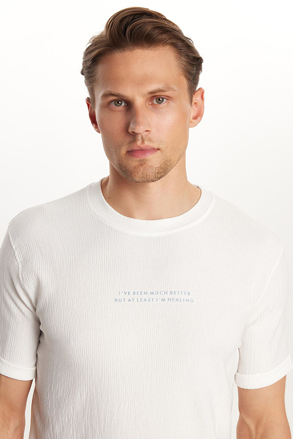 Erkek Slim Fit Dar Kesim Pamuklu Ribanalı Baskılı Beyaz Bisiklet Yaka Tişört