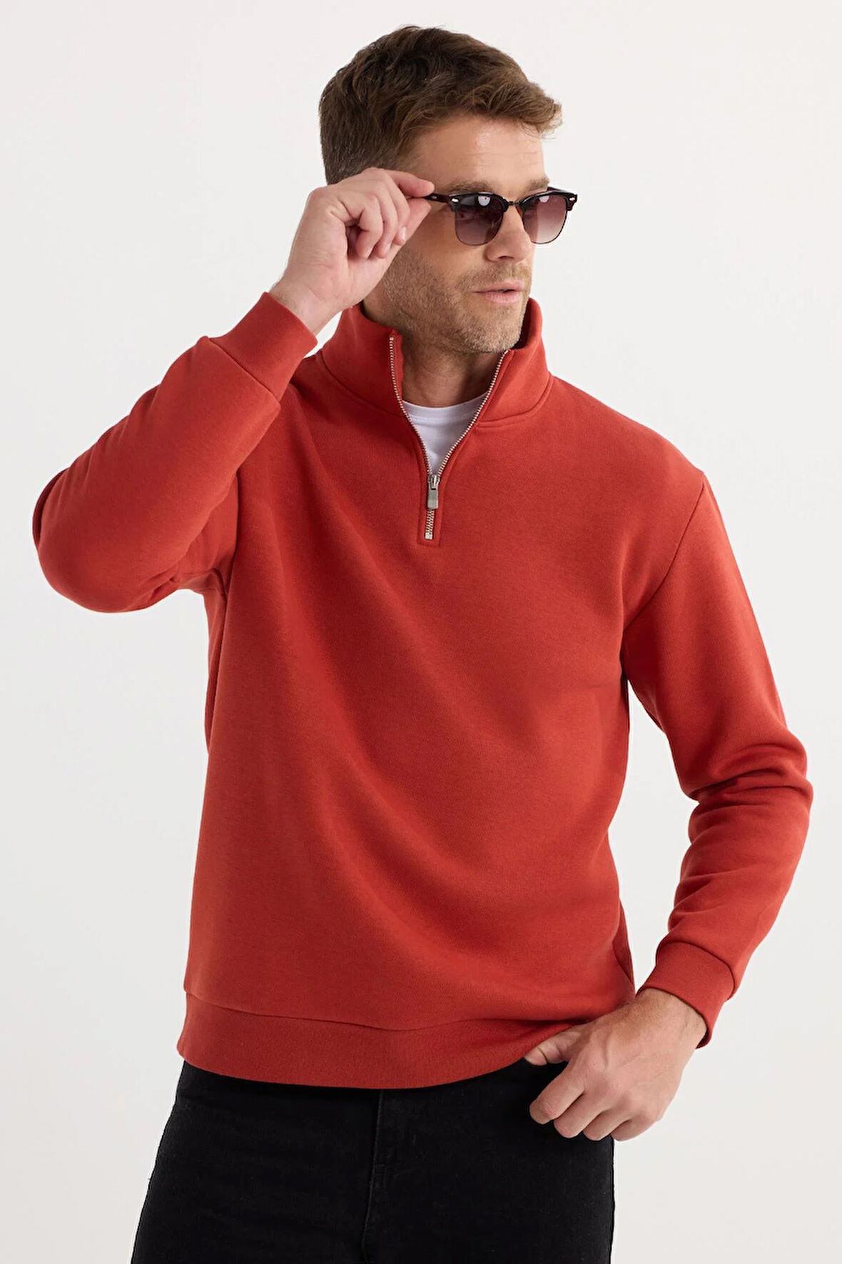 Unisex Relax Fit Rahat Kesim Pamuklu İçi Polarlı Yarım Fermuarlı Kırmızı Dik Yaka Sweatshirt